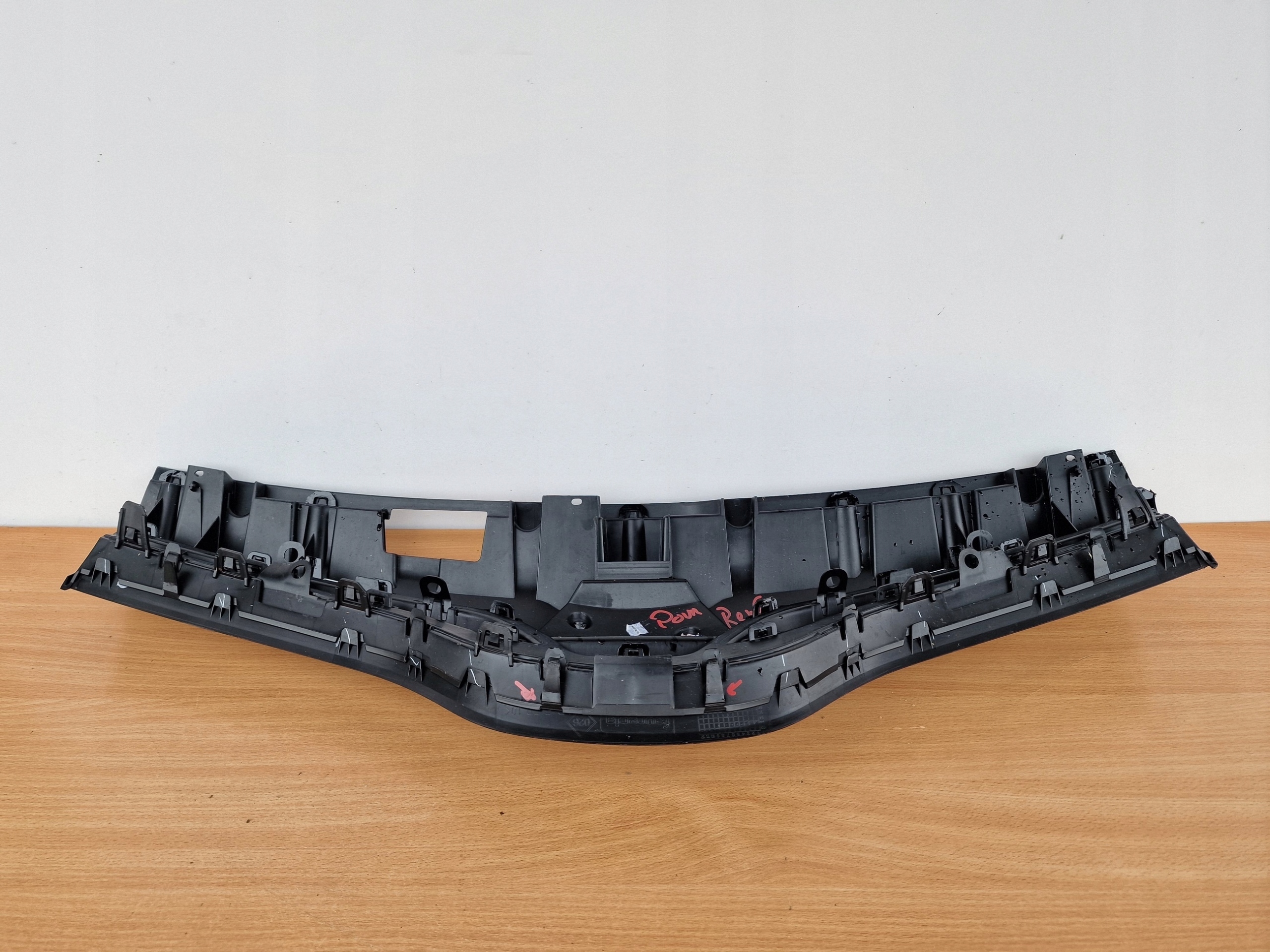 RENAULT KANGOO LIFT GRILLE CHROMY LOGO