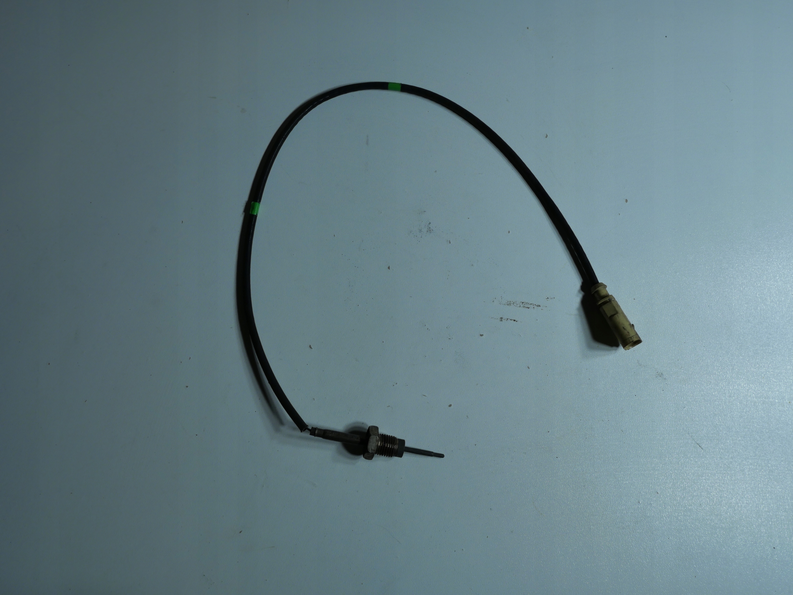 Sensor TEMPERATURY Gase VW SEAT SKODA 04L906088FA
