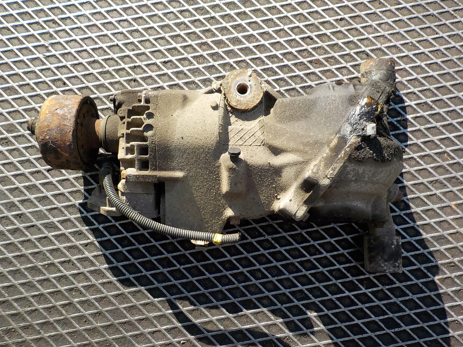 VOLVO XC70 diff differential differential 08689632