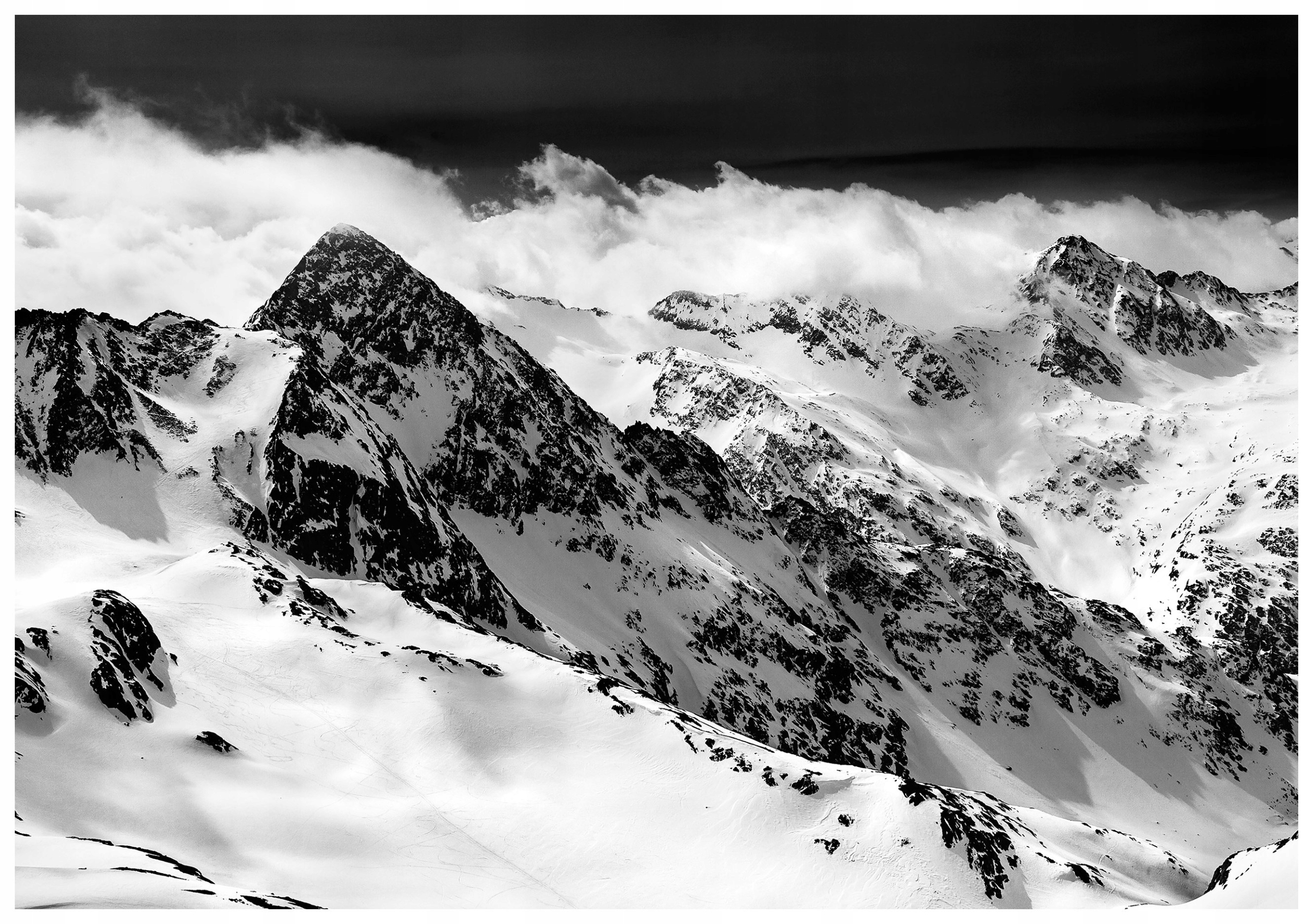 Fototapeta Hory zima monochromatická 416x254 atmosféra klidu lepidlo