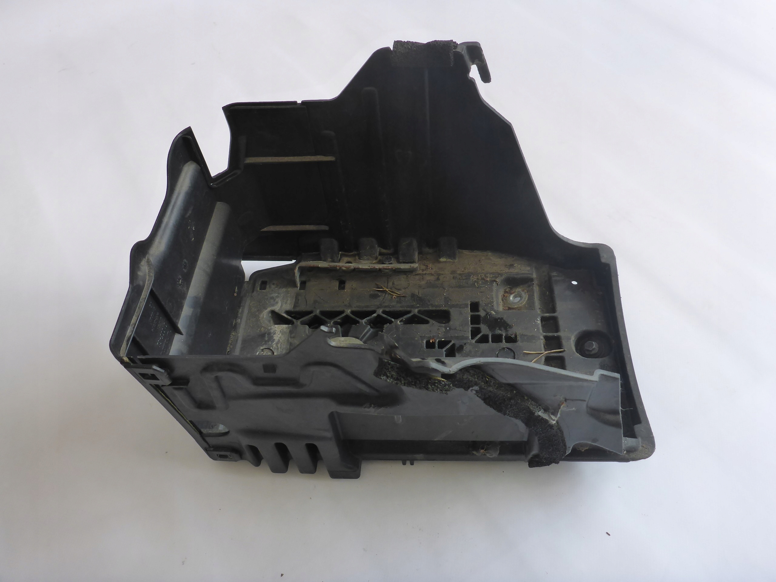 Акумулятор VOLVO V60 II 10-1. 6 D2