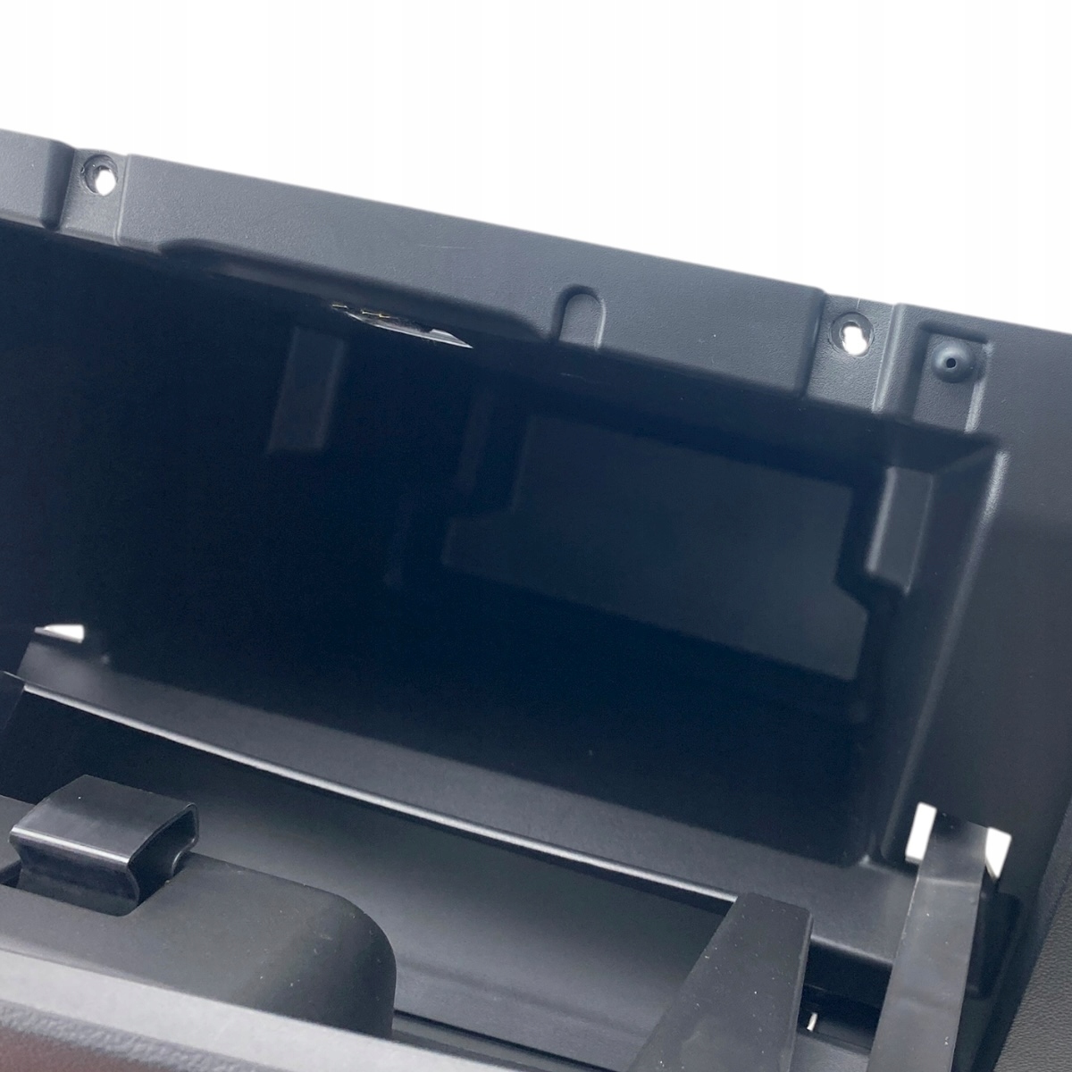 бардачок Dacia SANDERO III 685009119R