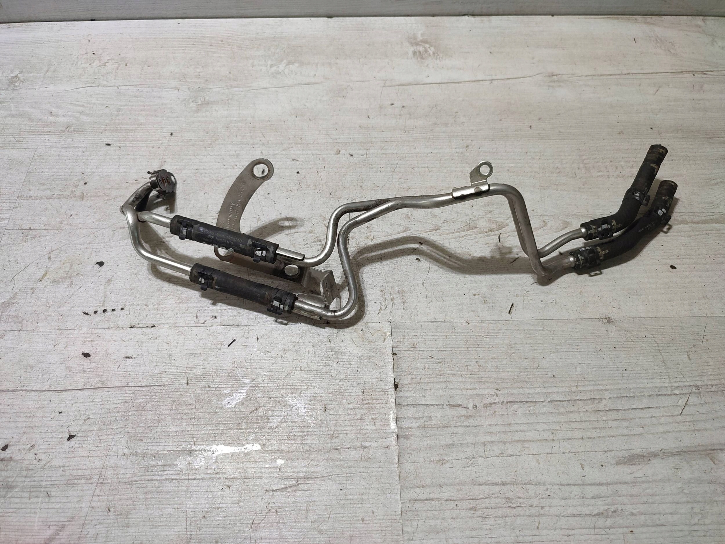 Seat Arona 2019 prijenos / crijevo hladnjaka vode