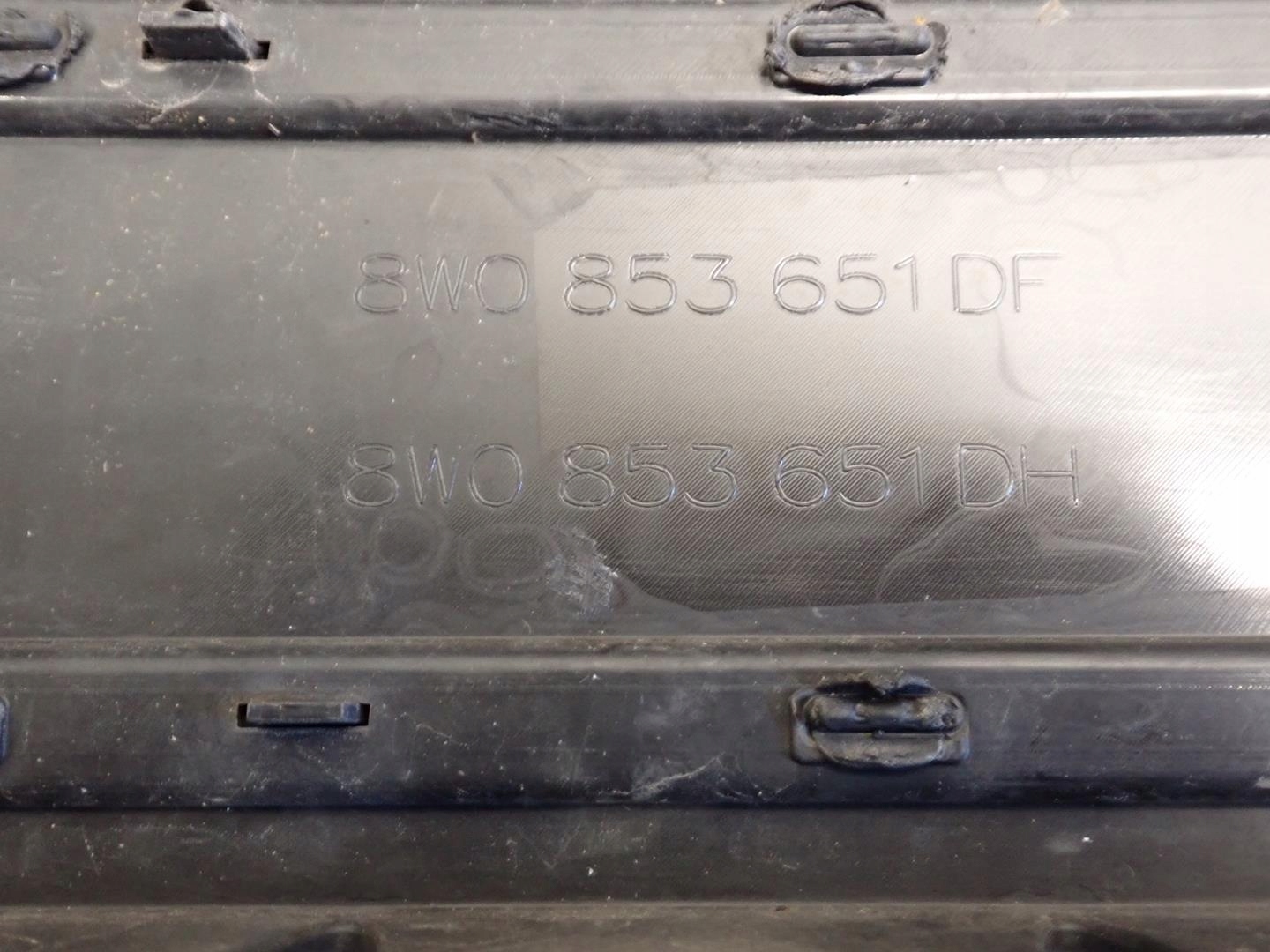 Grill AUDI A4 B9 LIFT 2019- 8W0853651DH