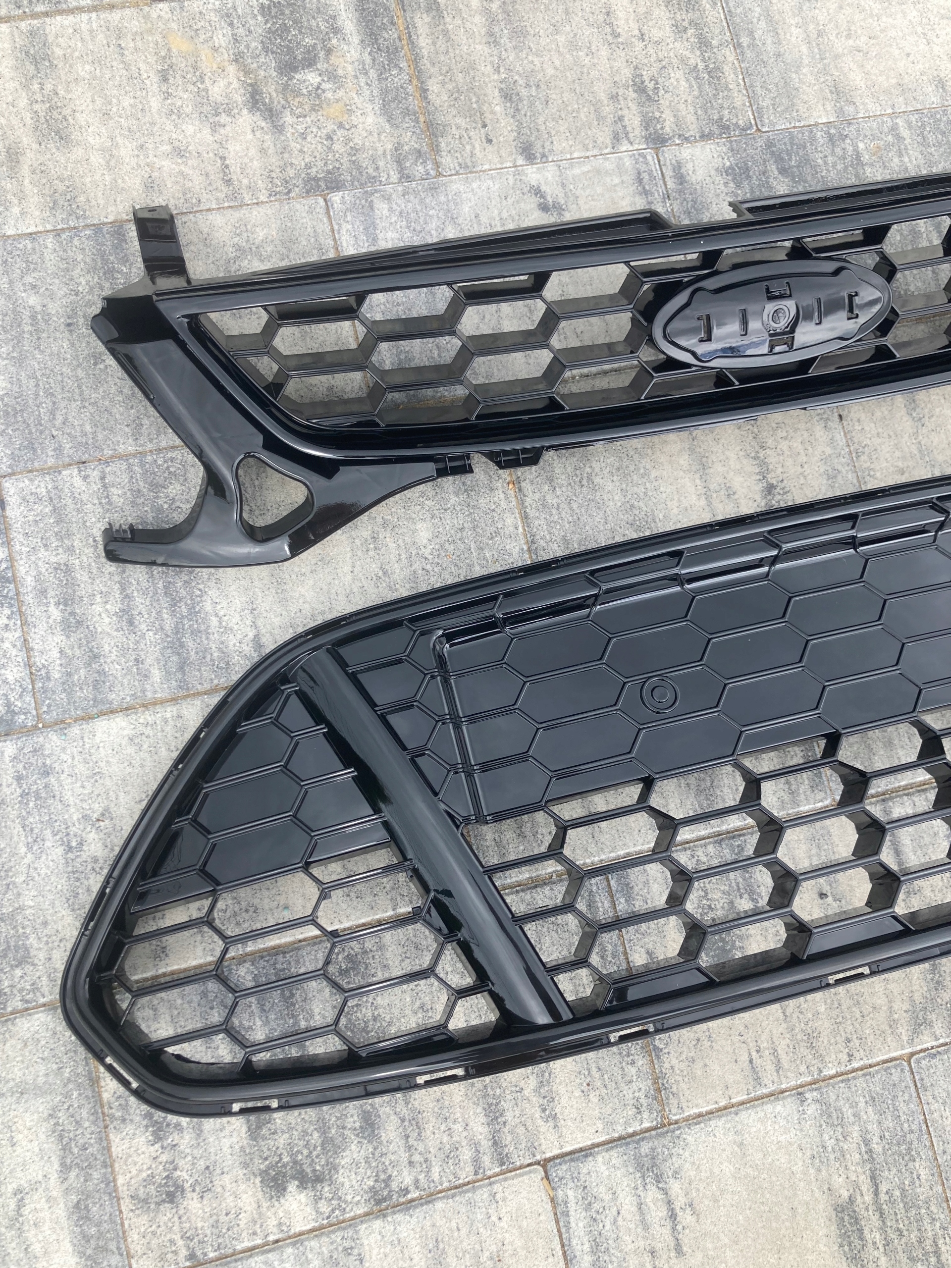 ATRAPA GRILL FORD MONDEO LIFT IV MK4 ST 2011-2014 Producent części Inny