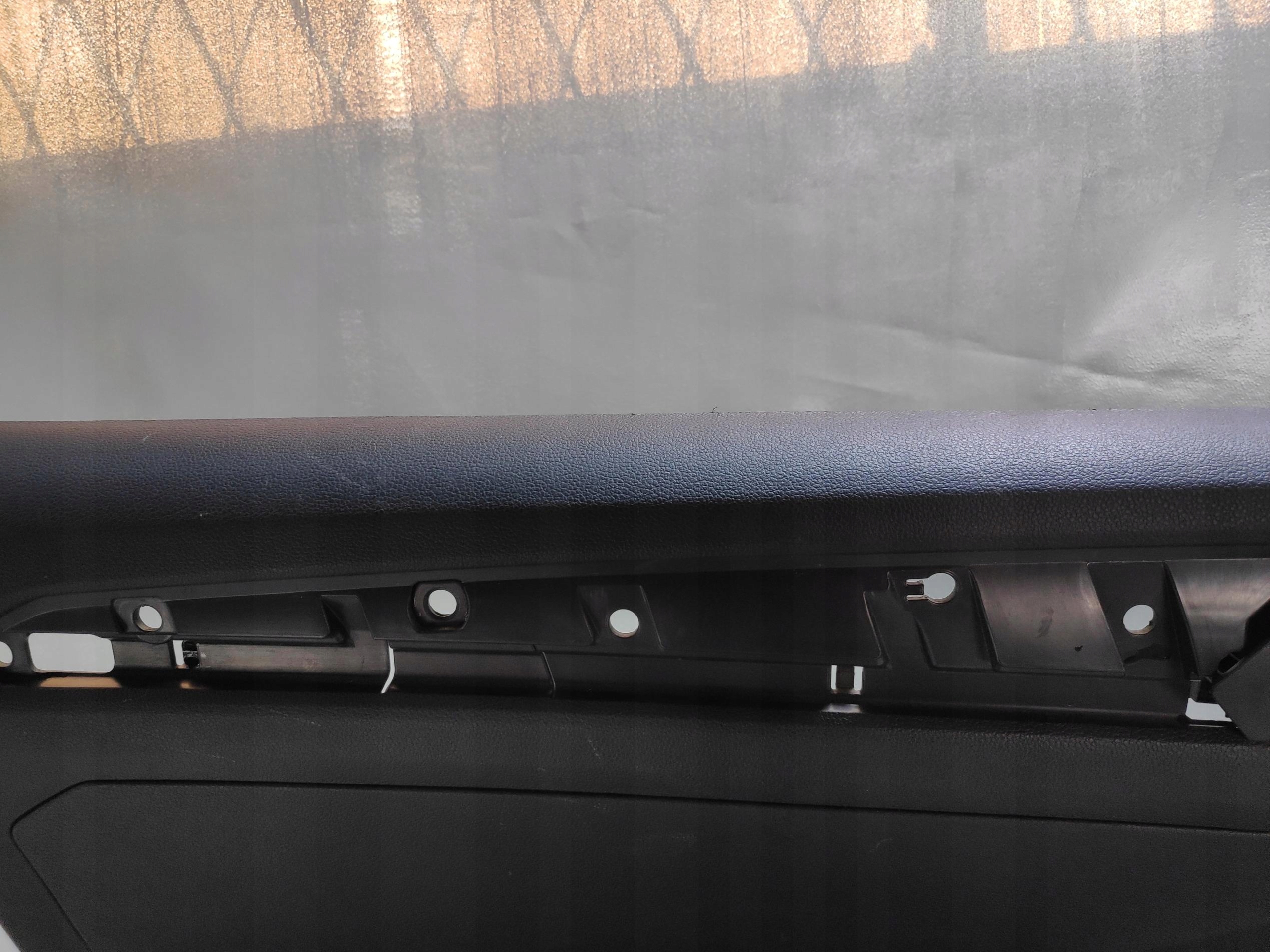 VW T-ROC BOCZEK TAPICERKA DRZWI LEWY PRZÓD Numer katalogowy oryginału 2GA867011