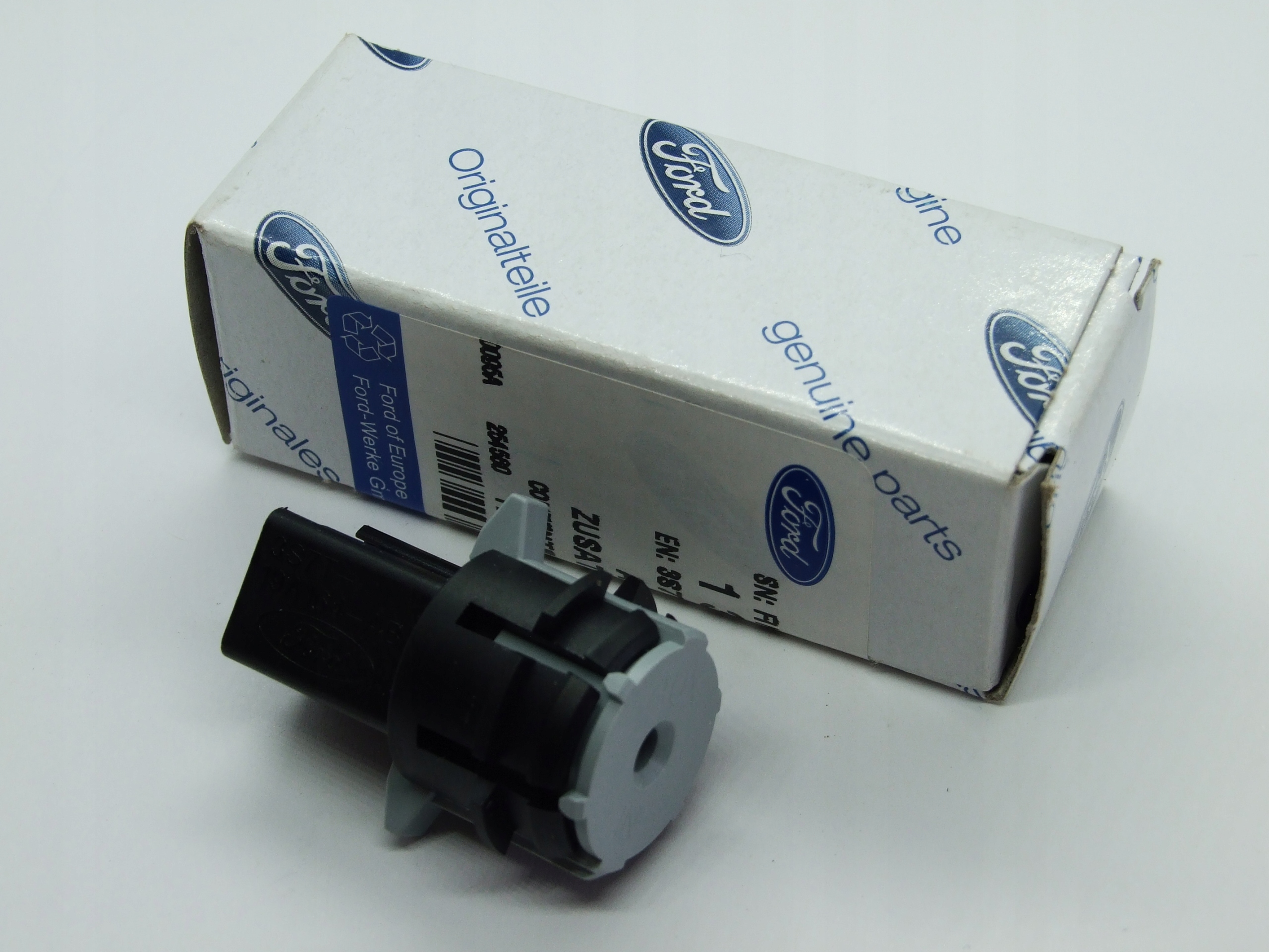 Gniazdo AUX Audio FORD Focus Cmax Fiesta Mondeo 3S7T-19A164-AB NOWY ORY.