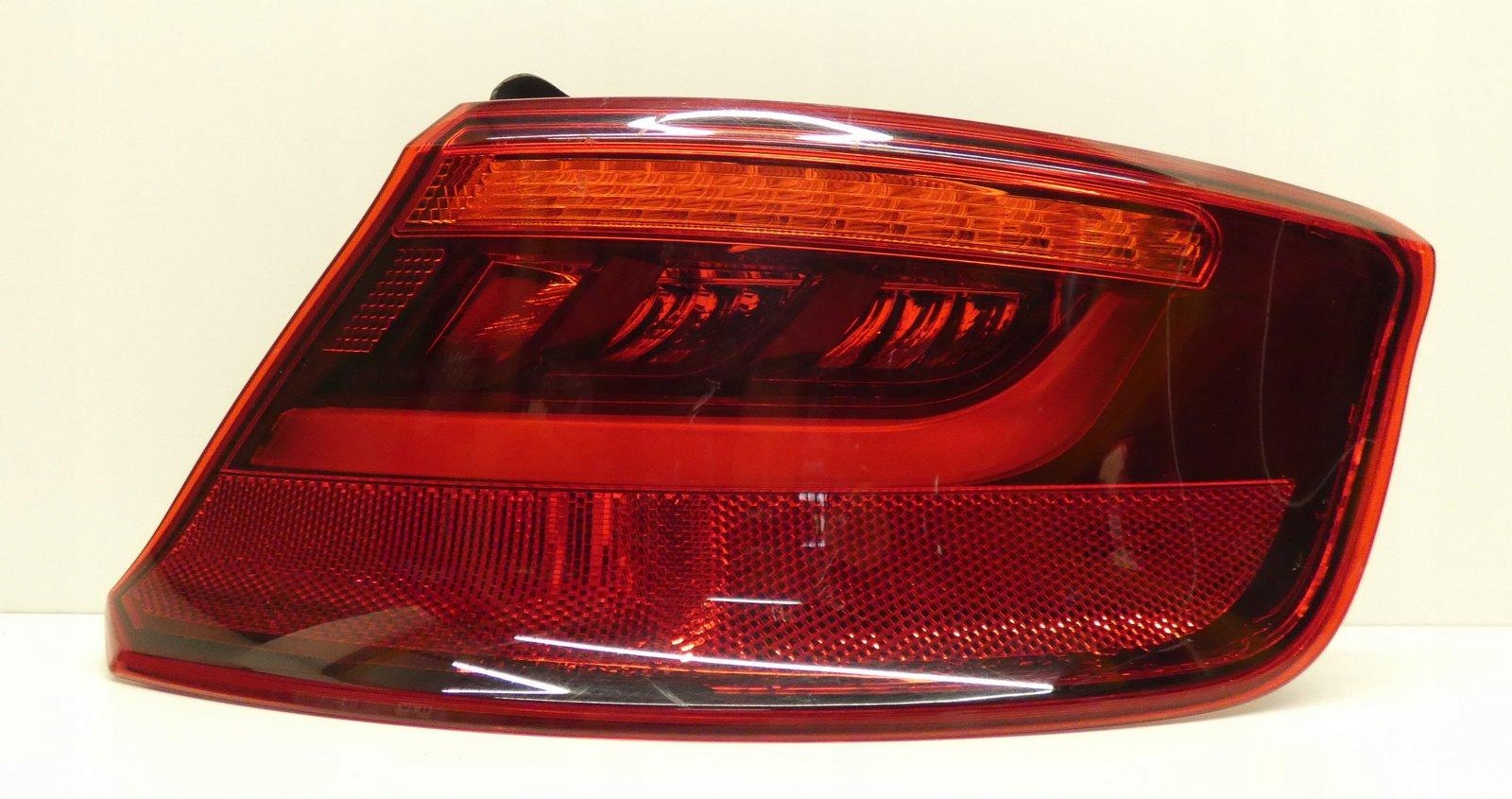 AUDI A3 8V4945096D 2012-2016 Licht heck hinten rechts LED