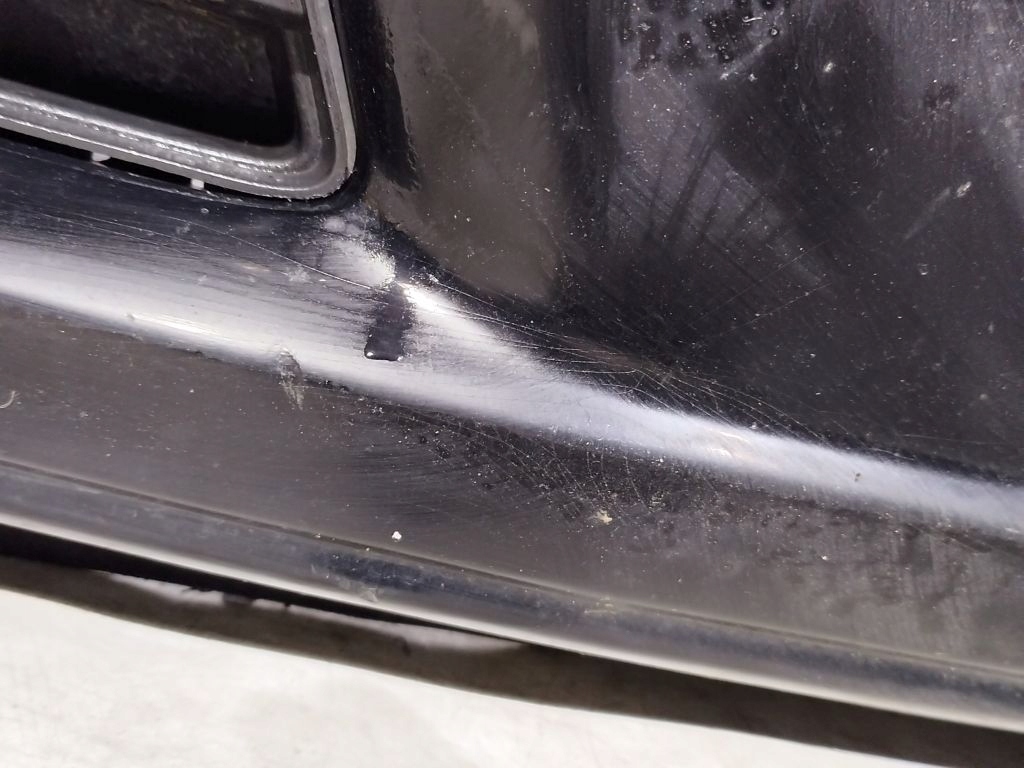 Mazda 5 V a nárazník předek přední 16W