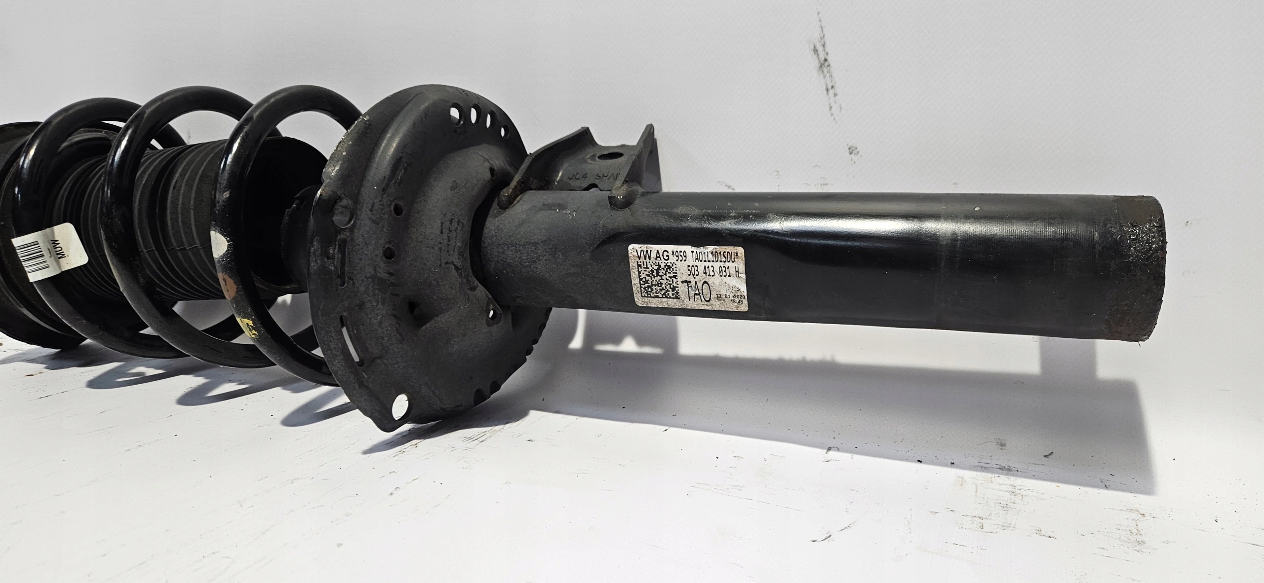 shock absorber right front VW T-ROC ATECA 5Q0413031H