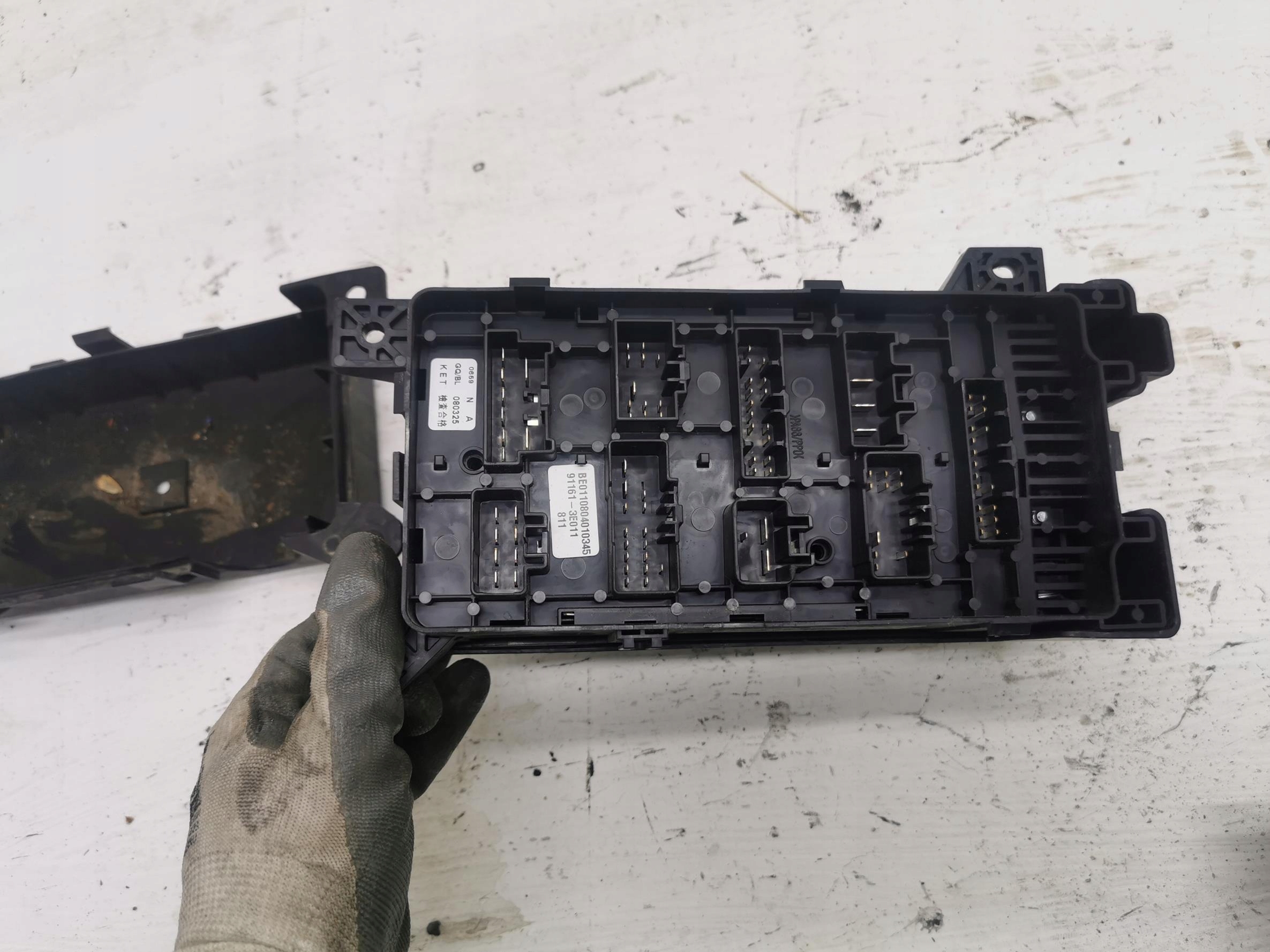 Boîte BSI KIA SORENTO et LIFT 2.5 CRDi 170KM