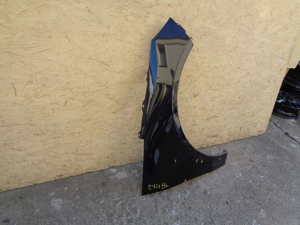 MERCEDES R 251 W251 LIFT fender front right