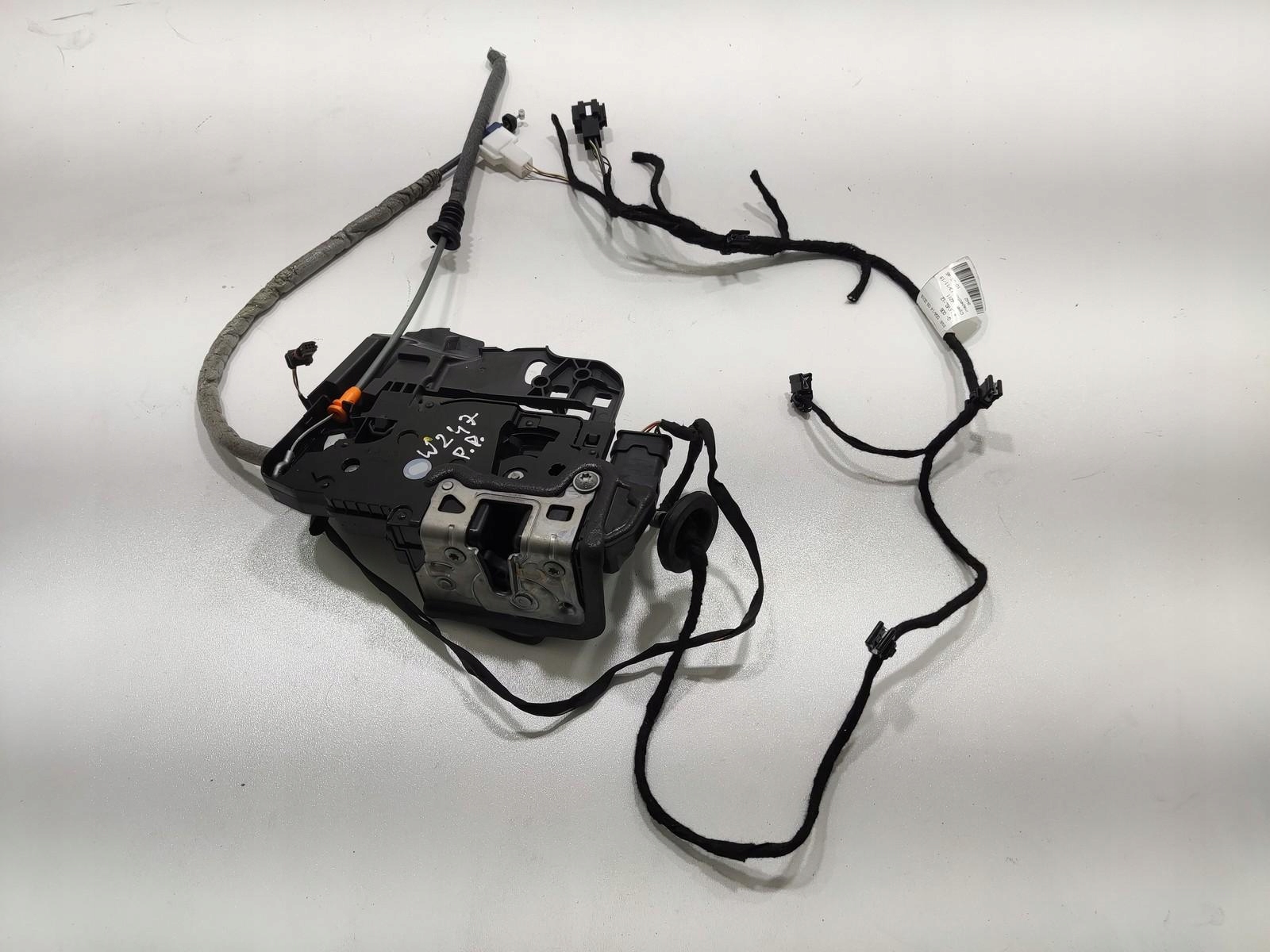 lock door right front front MERCEDES B-KLASA W247 2016-2022 A0997202402
