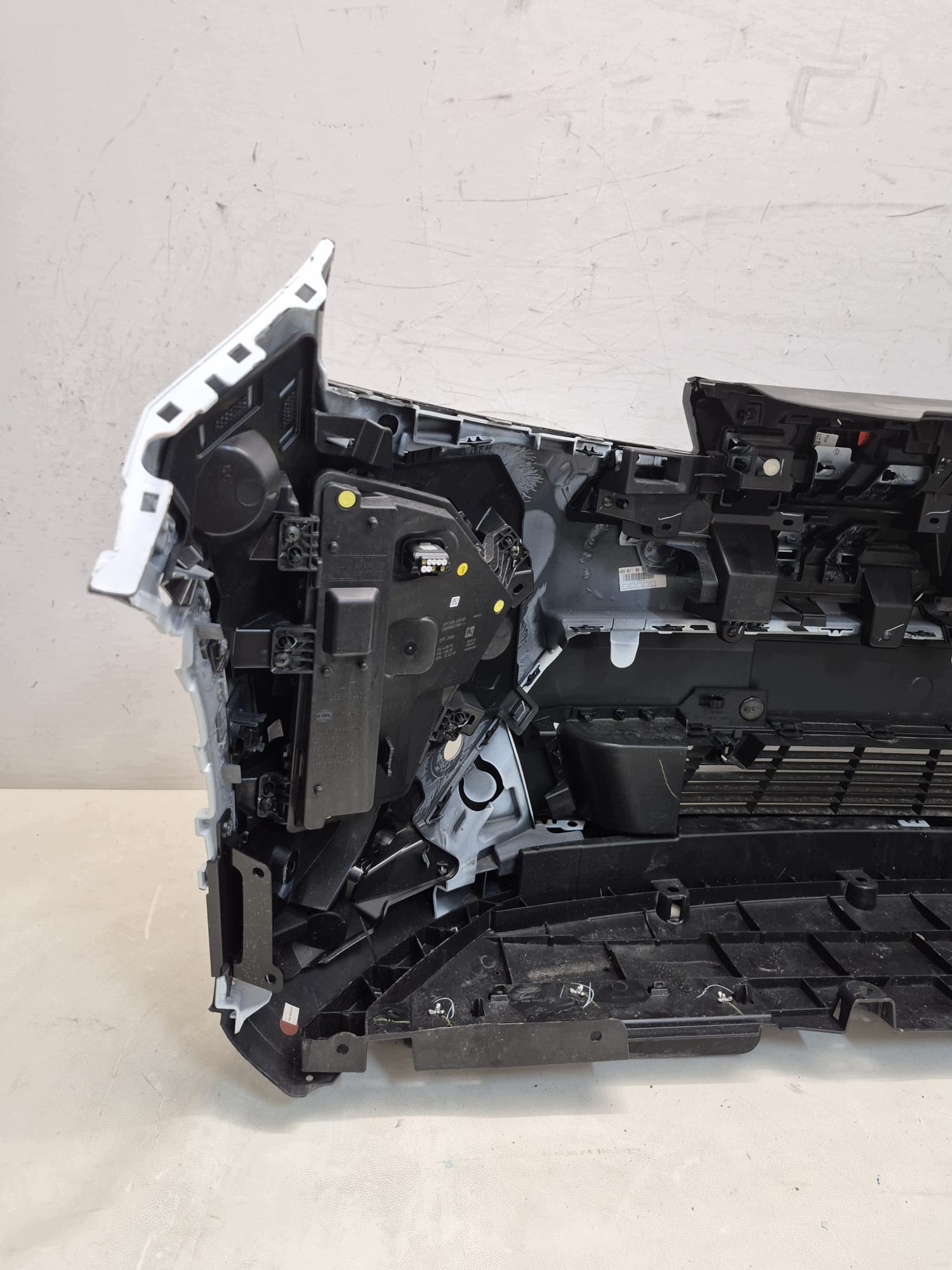 RENAULT SCENIC V 5 E-TECH 24- bumper front front PDC RADAR 620263121R