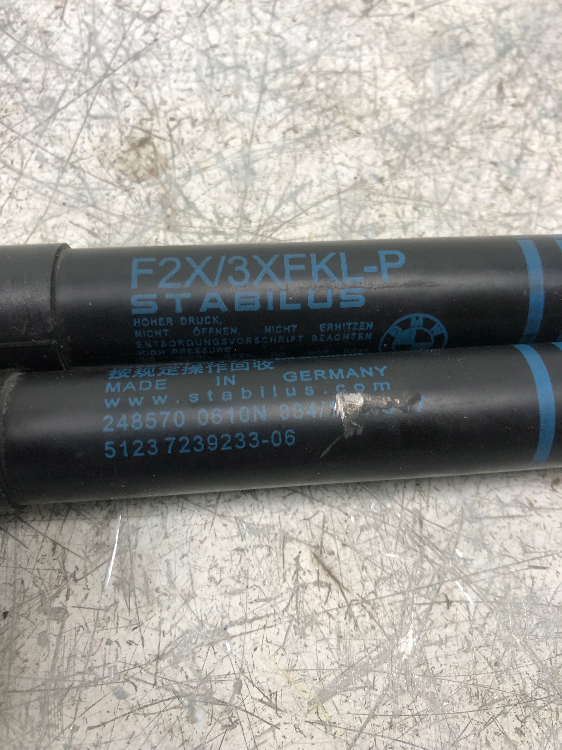 SILOWNIKI bonnets BMW F20 7239233