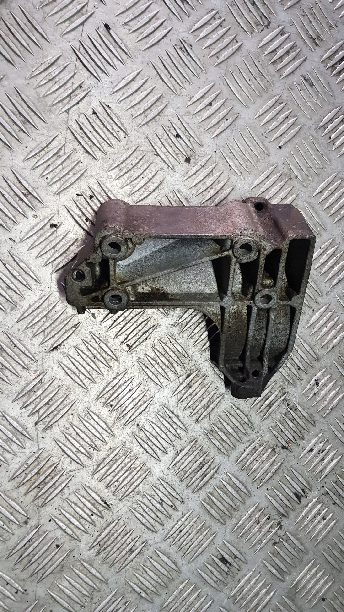 BMW E46 316I Support KOMPRESORA Climatisateur air conditionné 1439241