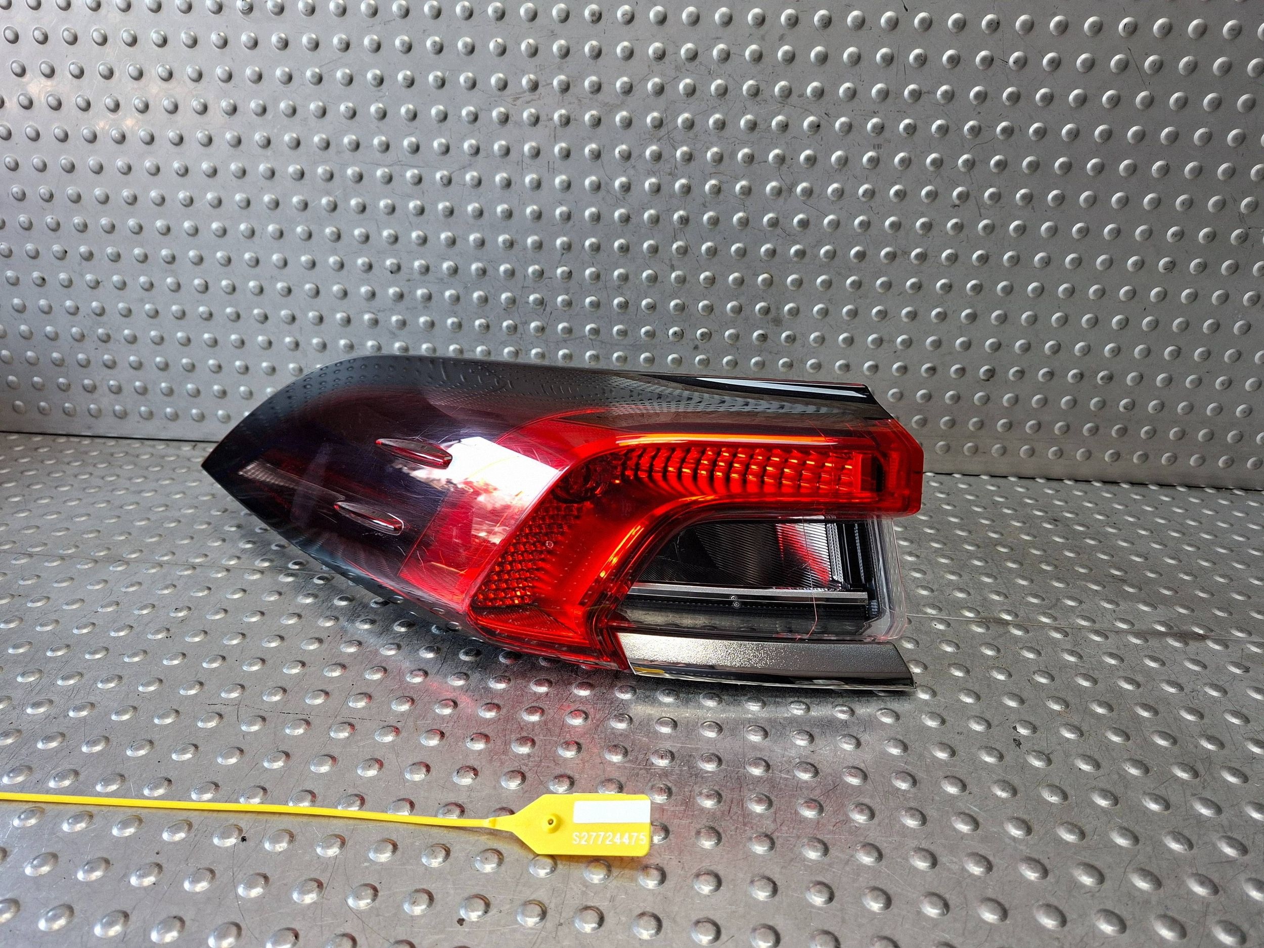 light rear part left TOYOTA COROLLA E21 sedan 18- EU 81560-02D11