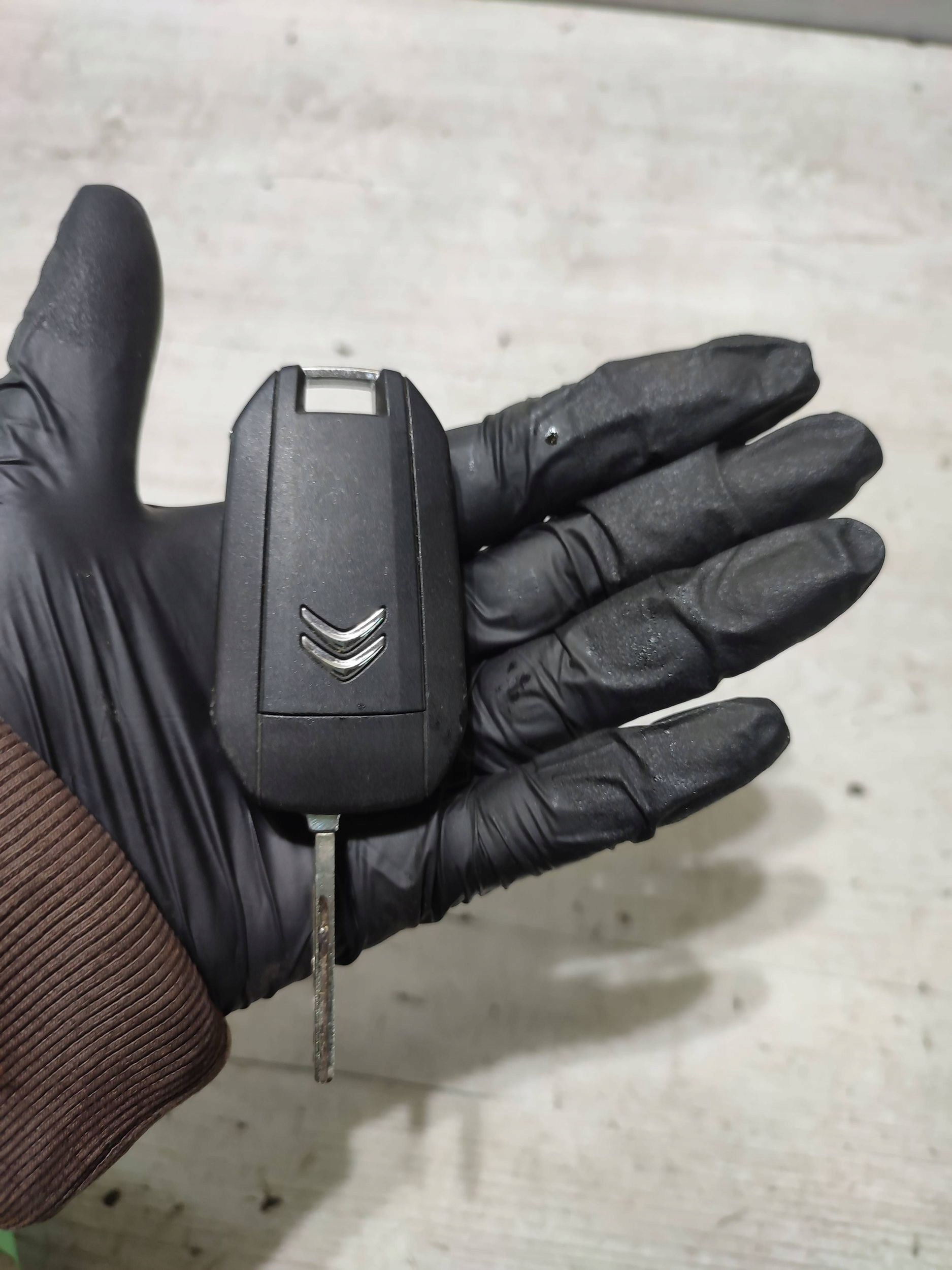 Citroen C3 2019 key / Karta zaplonu