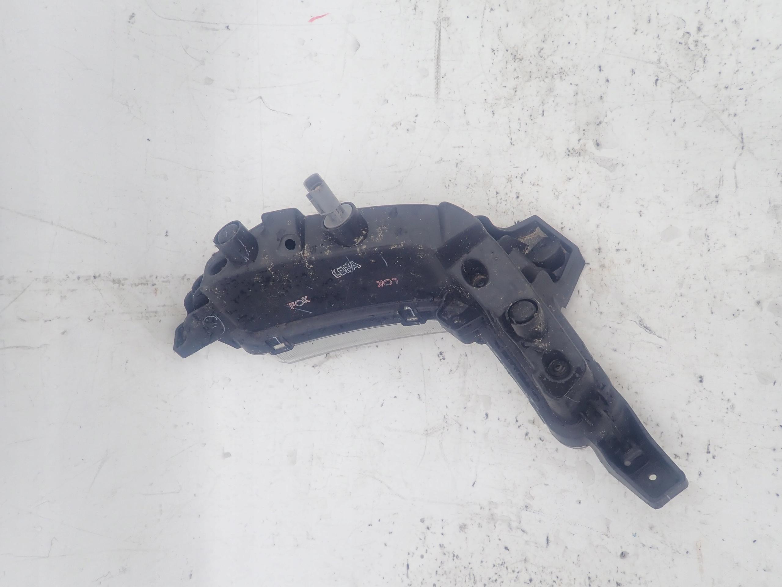 HYUNDAI I10 II 13-16 Nebelscheinwerfer links DRL LED