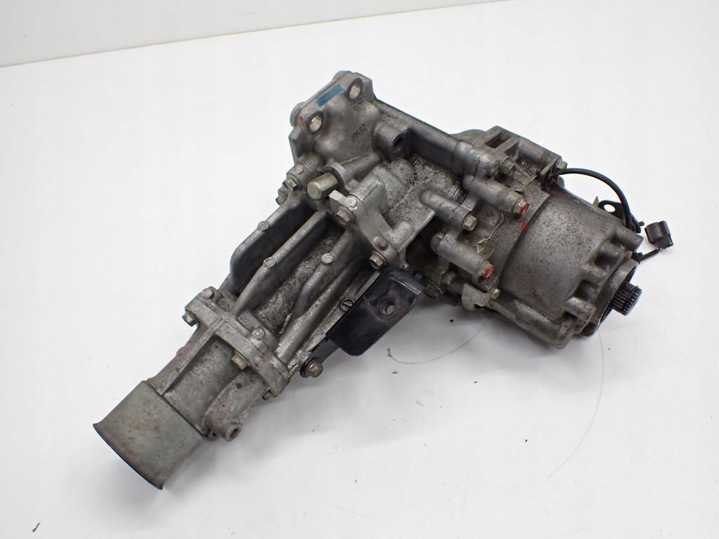 РЕДУКТОР КОРОБКИ ПЕРЕДАЧ АВТОМАТ OUTLANDER III 2.2 D