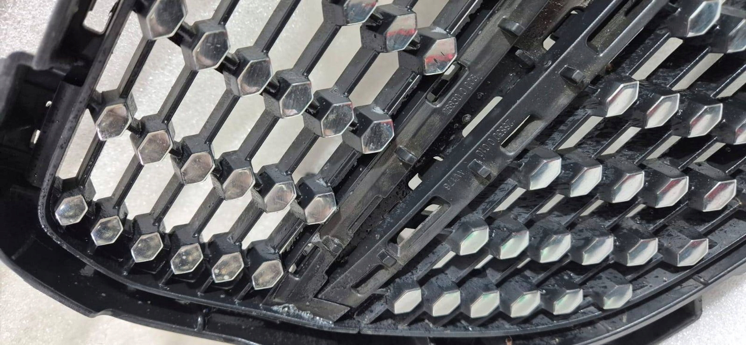 Mercedes-Benz A-Klasse W176 Kühlergrill FRONTGRILL Kühlergitter - Thumbnail 9