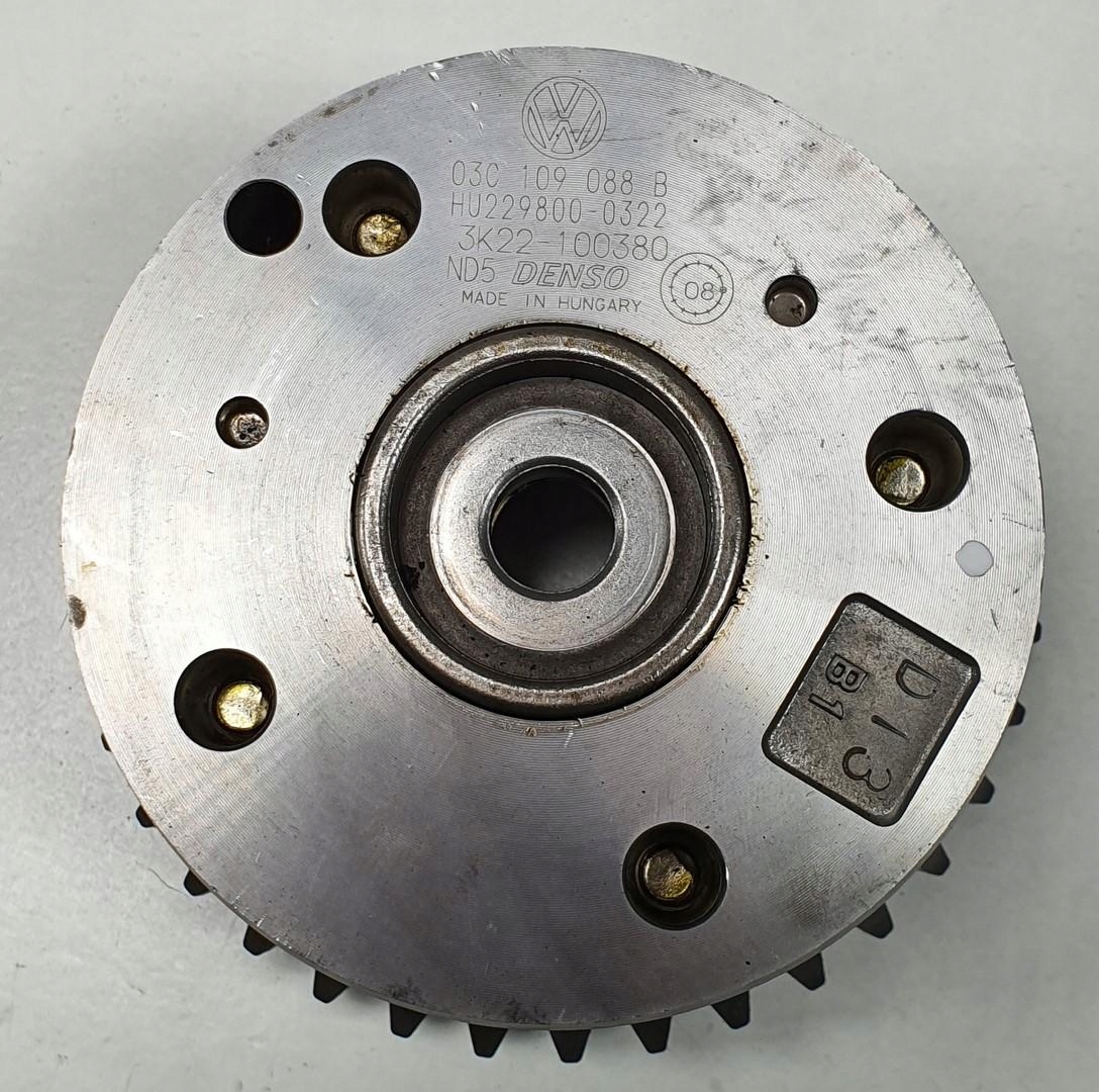 03C109088B - Вариатор фаз газораспределения VW PASSAT B6 GOLF V 1.4 TSI