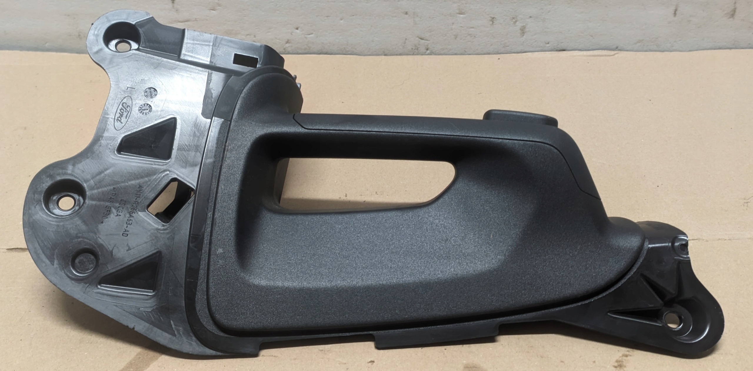 FORD B-MAX 12R 1.0 EB handle door left rear part AV11-R266A63-AD