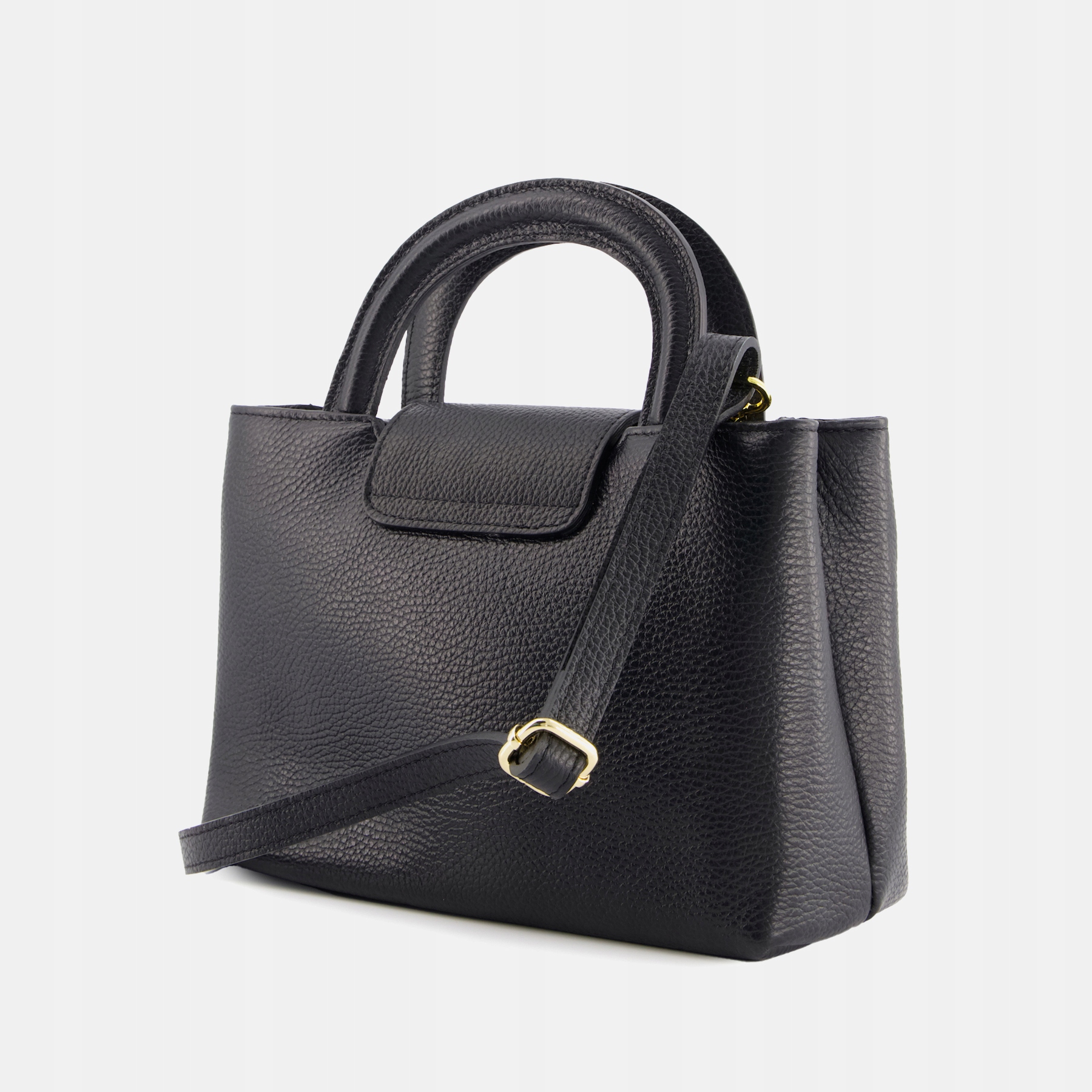 Damska torba VENEZIA. Kuferek w kolorze czarnym ze skóry naturalnej. Marka VENEZIA