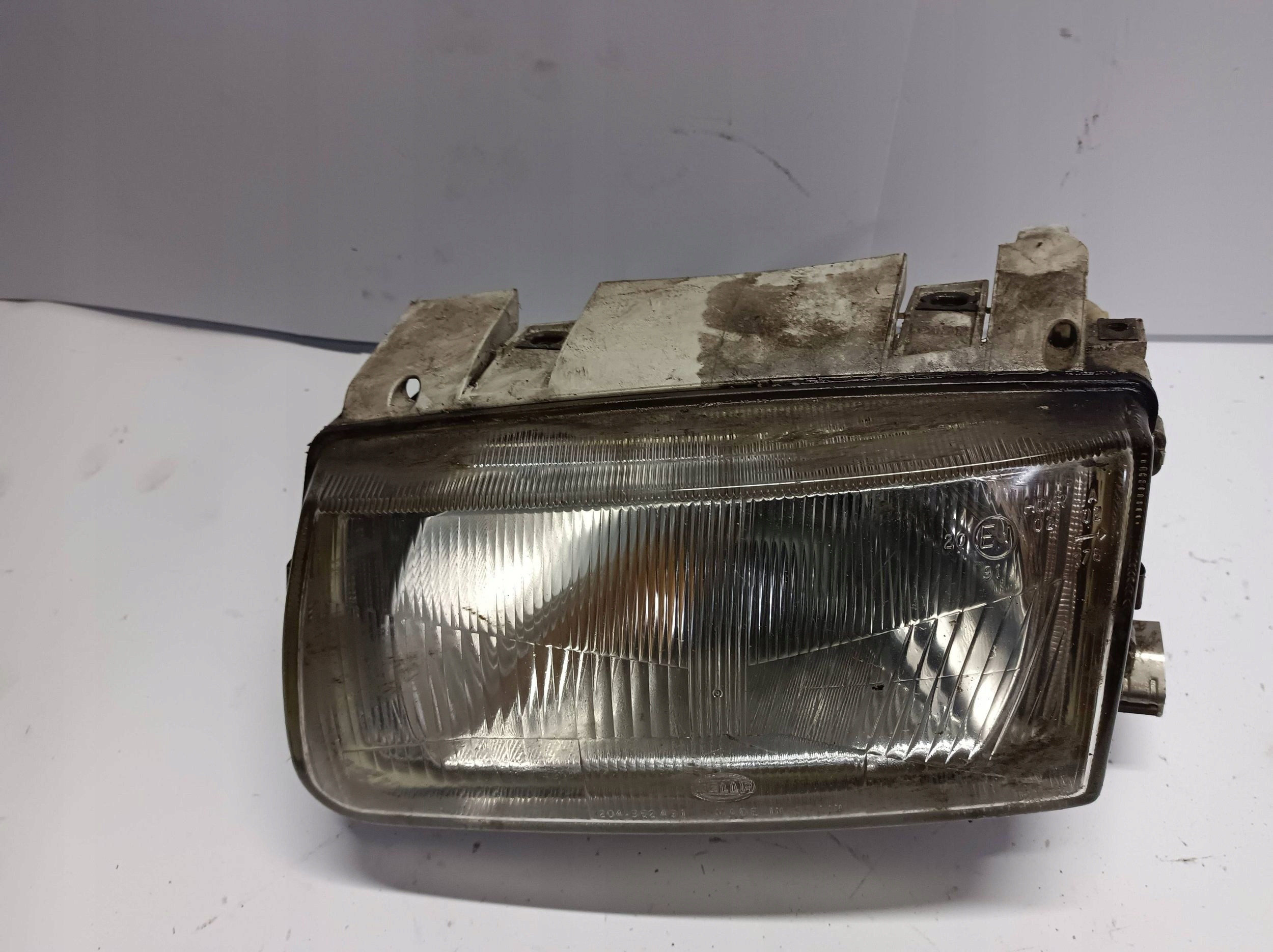 light Reflektor left front VW Polo III 6N 6N2 6NF 1995-2001 96249500