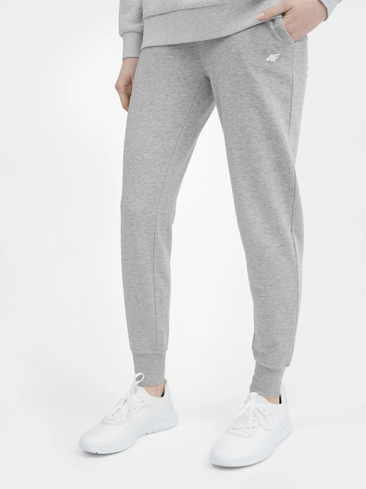 SPODNIE DRESOWE DAMSKIE 4F JOGGERY SPORTOWE BAWEŁNIANE WYGODNE SZARE r. L Marka 4F