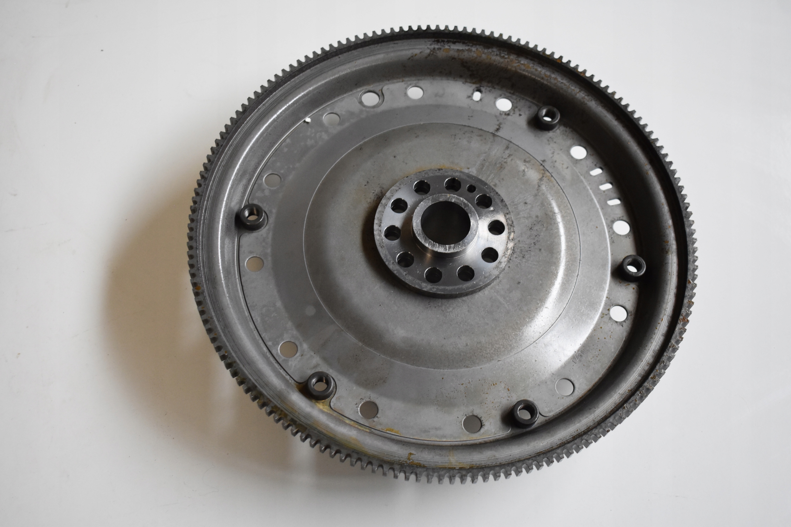 IDEALNE wheel flywheel PORSCHE MACAN 1