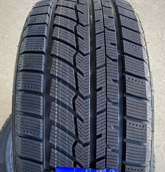 215/55 R16 NOWE opony zimowe WINTER ORYGINAŁ Marka Fortune