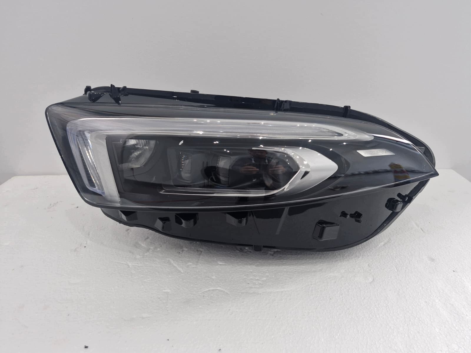 Licht links A Klasa W177 FULL LED Multibeam LED