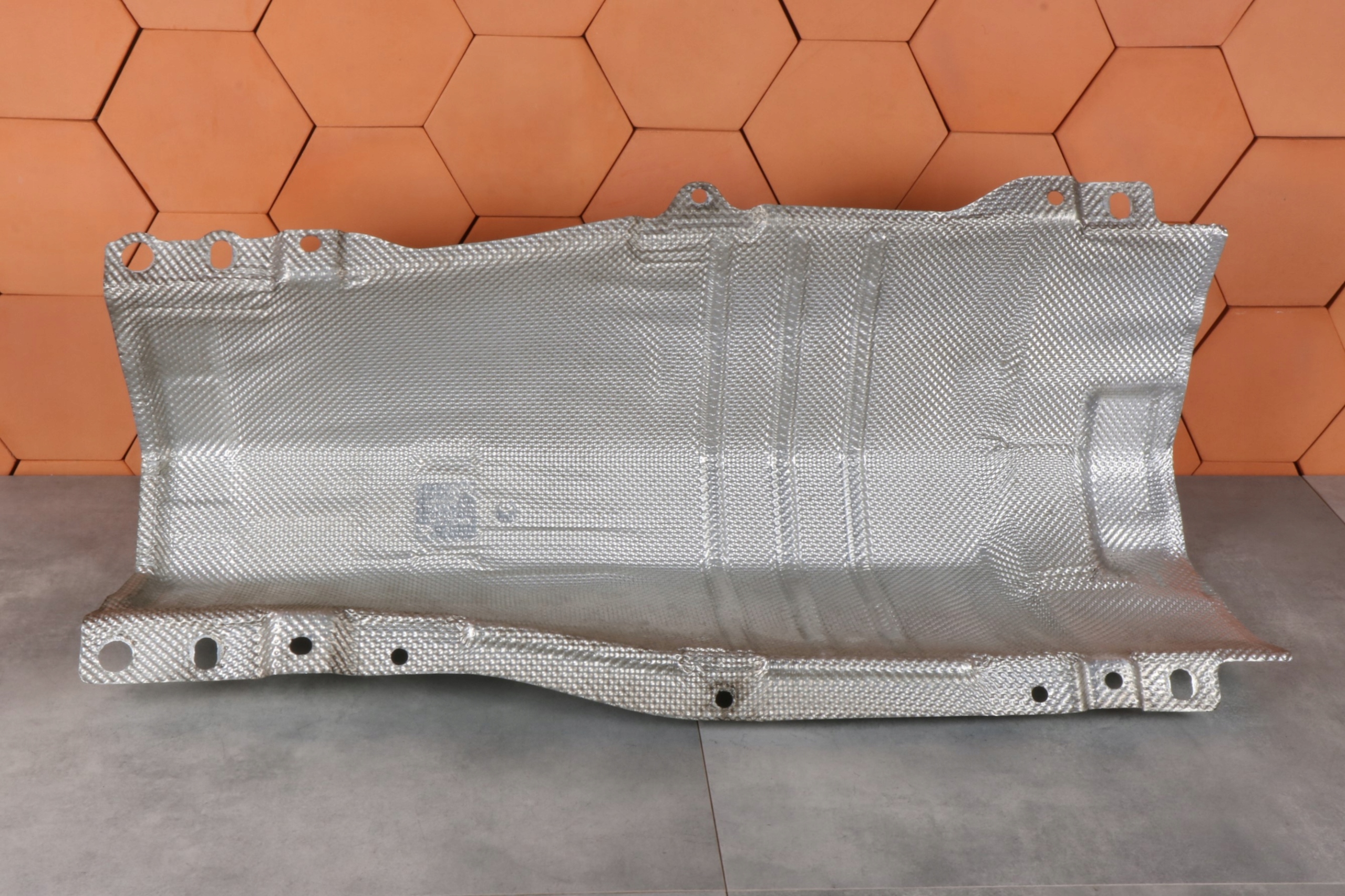 VOLVO XC60 und Blende Abdeckung IZOLACJA TERMICZNA 31469578