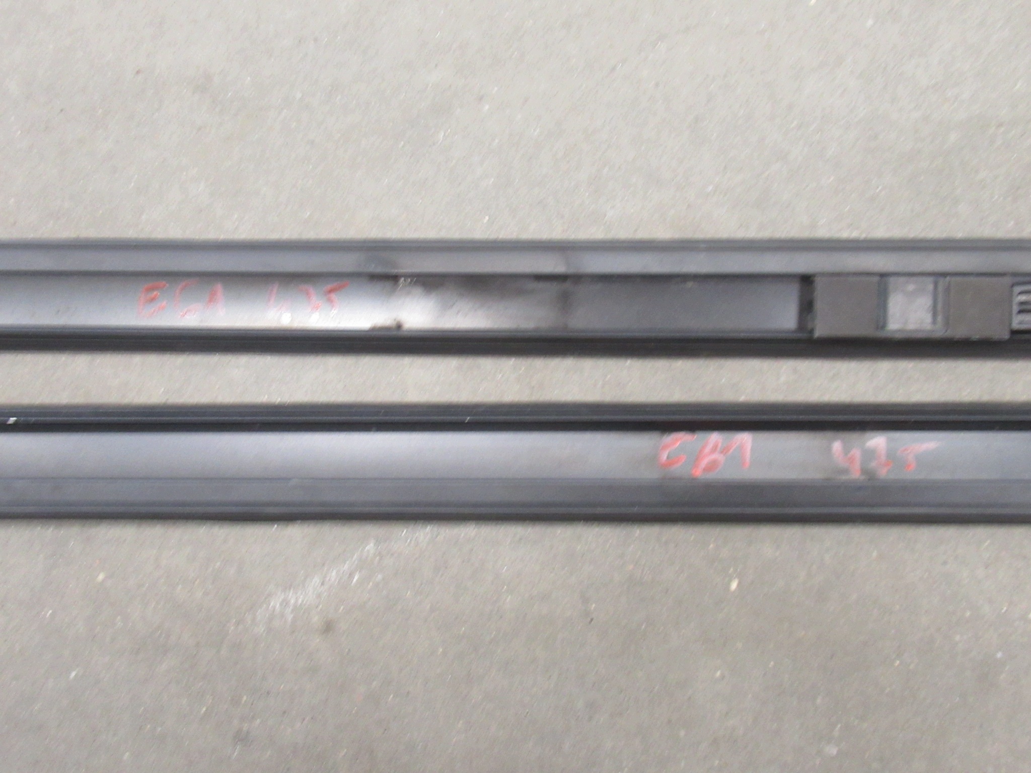 Moulage ozdobne Toit BMW e61 KOMBI 475 Blacksapphire KOMPLET