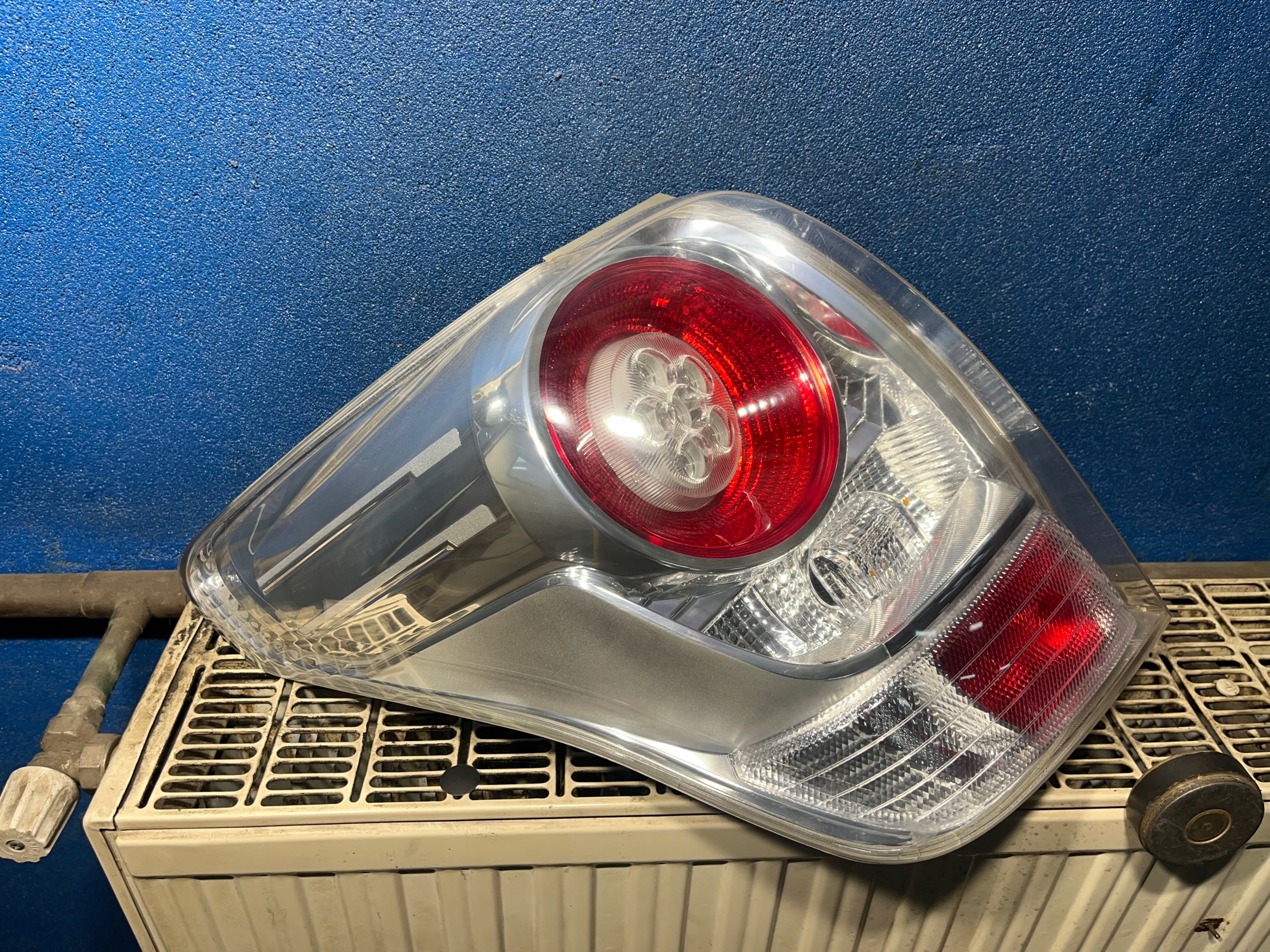 Toyota Verso AR2 Rückleuchte 815600F0910 Rearlamp - Thumbnail 1