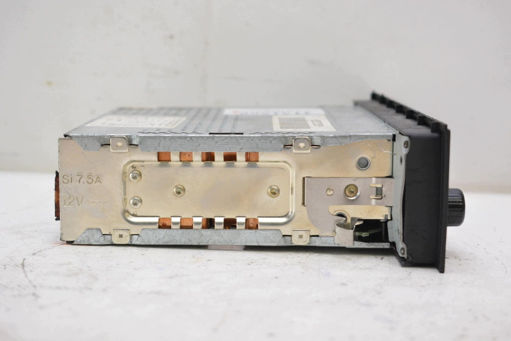 RADIO radio CD RDS 8E0035186 AUDI A4 B6 00-05