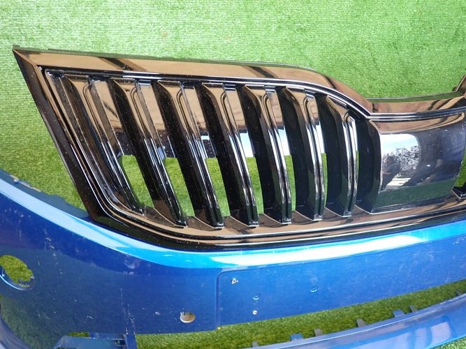 SKODA OCTAVIA III RS 5E0 LIFT 17- front bumper front