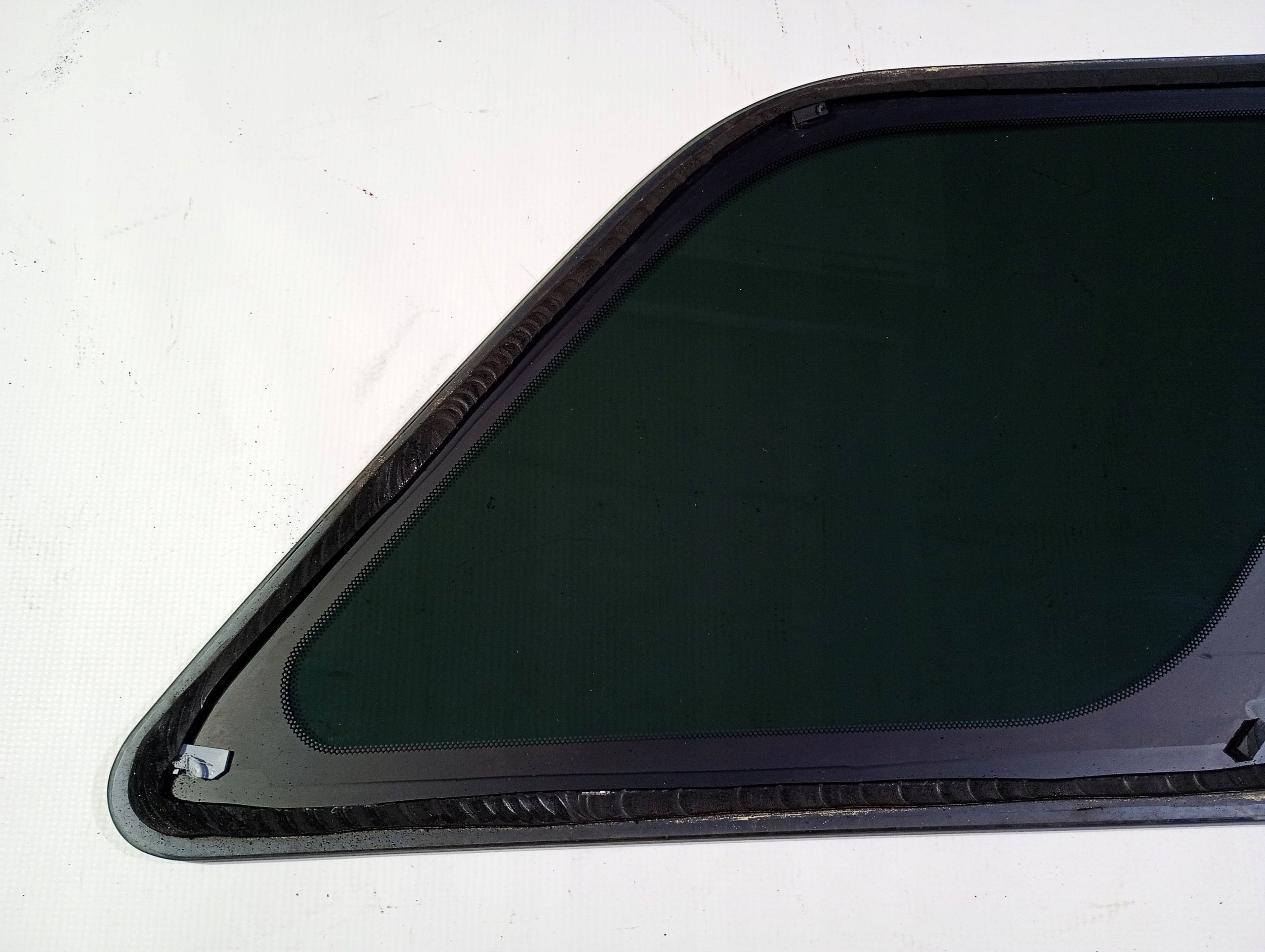 window side bodywork left rear part rear left Ford Explorer V 2011-2019