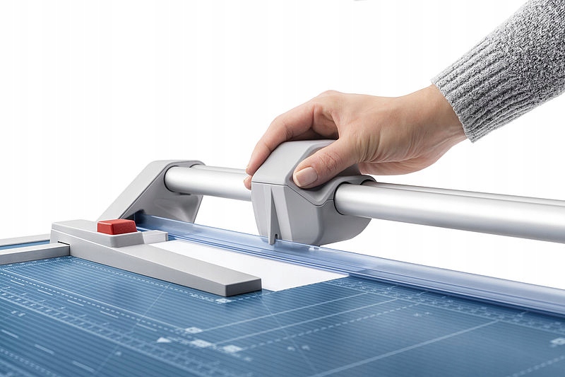 

Trymer A4 tnie aż 16k dł. cięcia 360mm Dahle 550