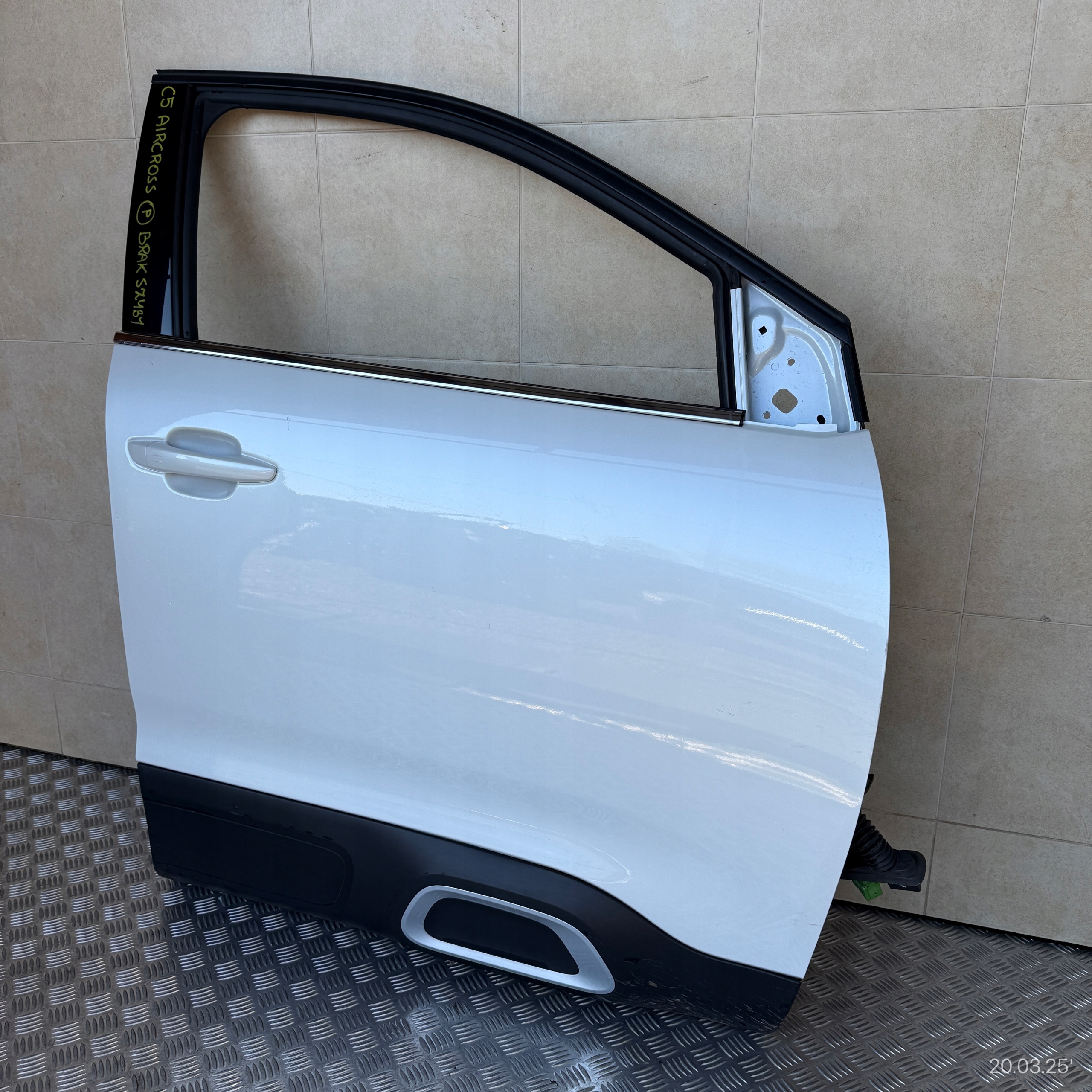 door complete front right CITROEN C5 AIRCROSS 2019 ROK does not have windows