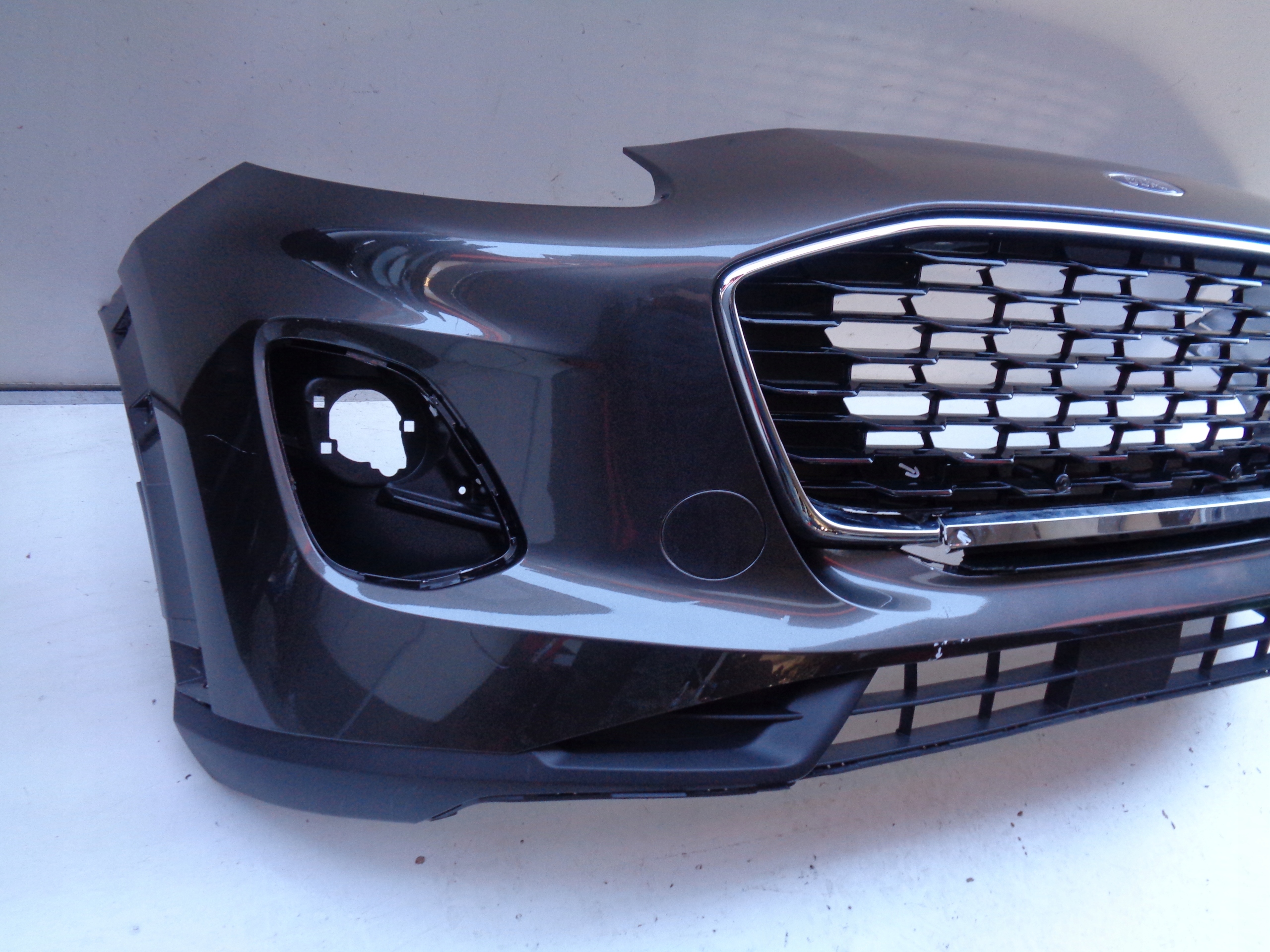 front bumper FORD PUMA 19- NR 38997