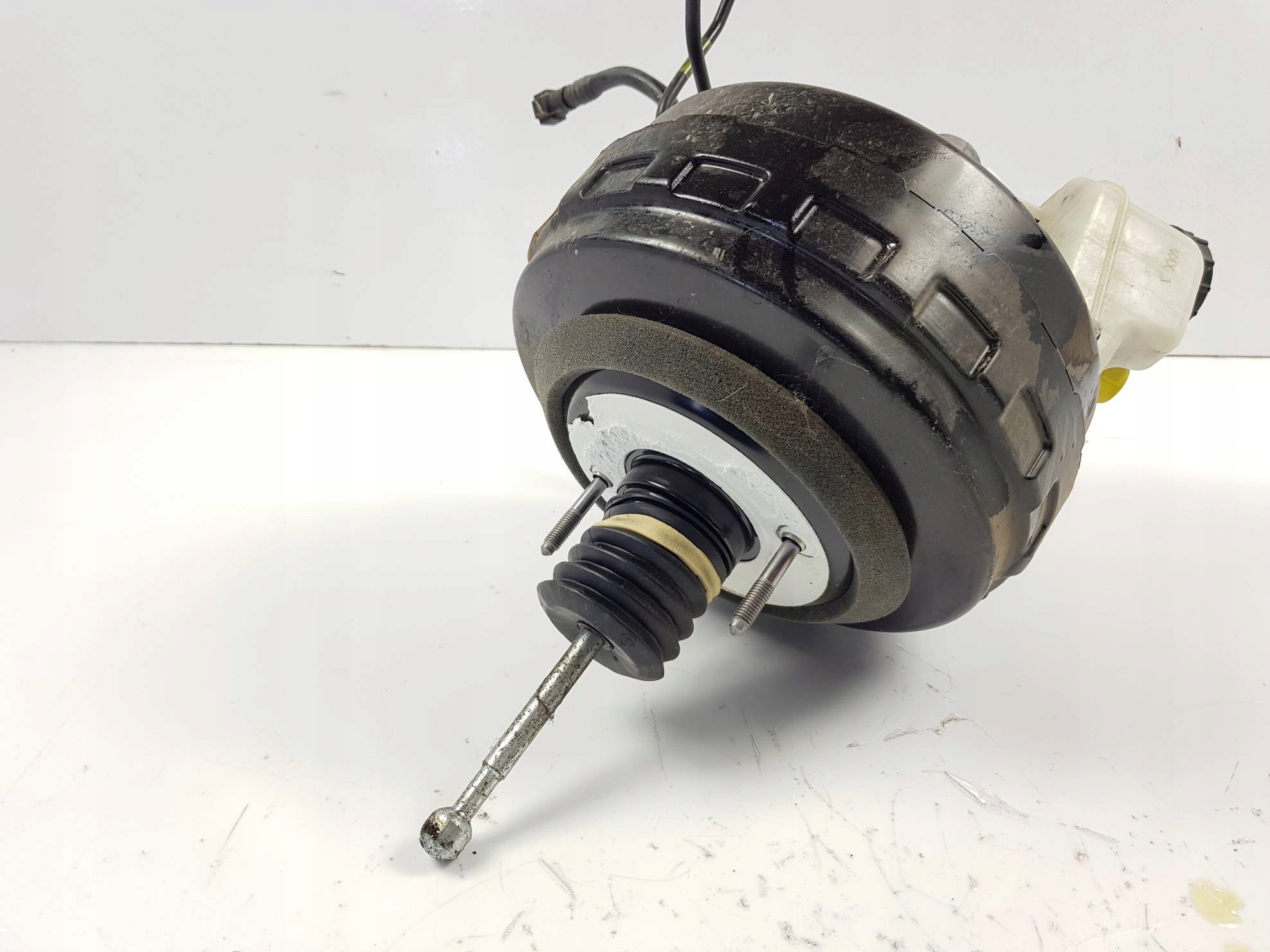 Servo bremsen 13338058 CHEVROLET ORLANDO