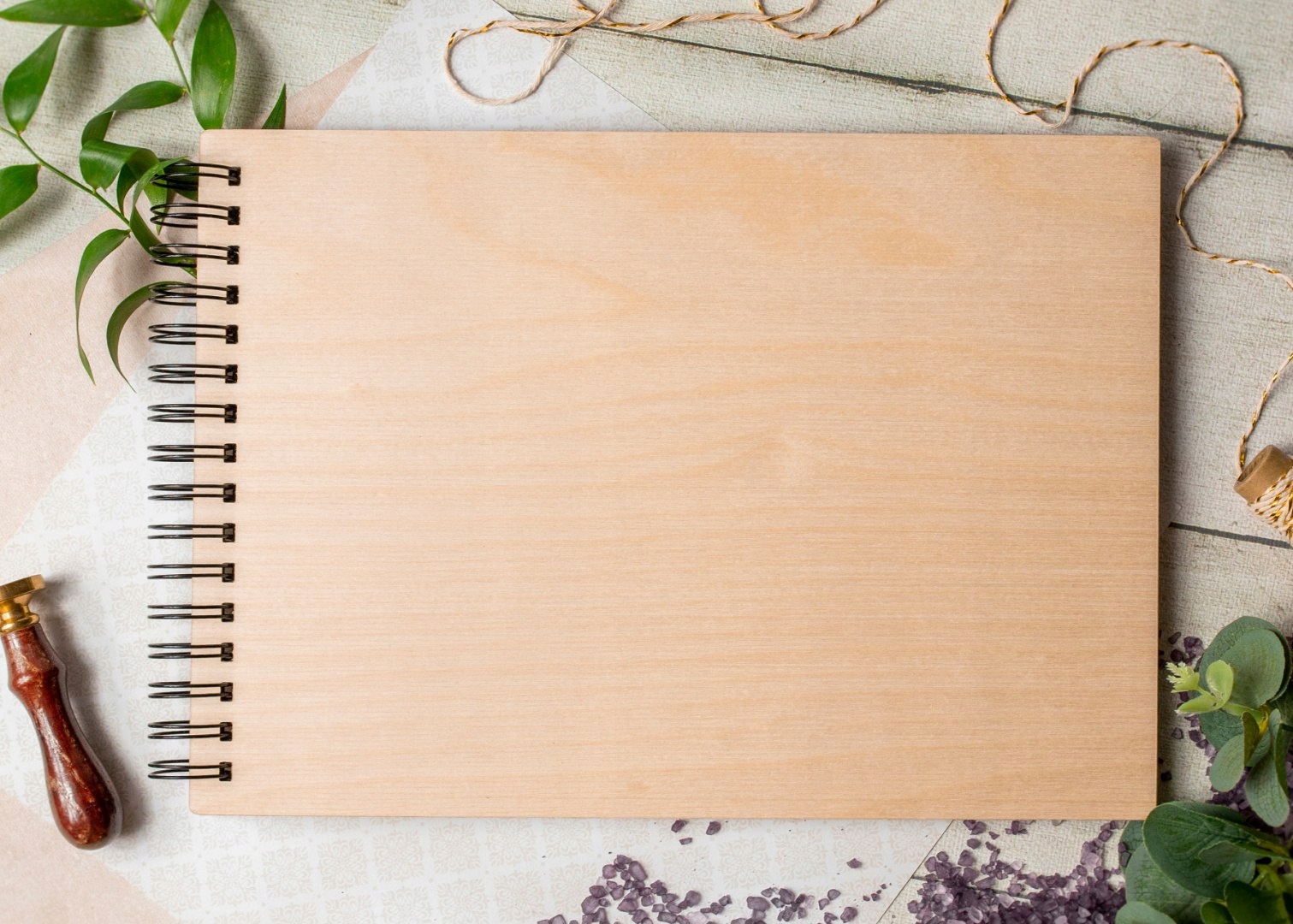 ALBUM DREWNIANY BAZA A4 POZIOM