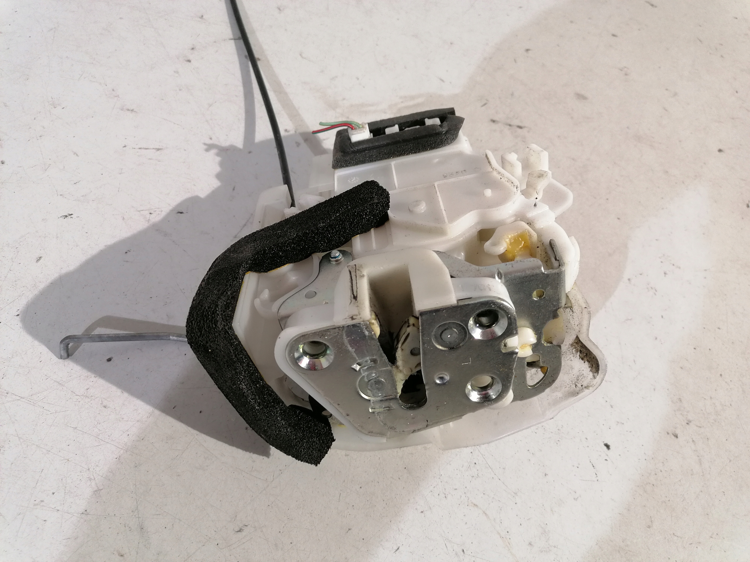 Subaru Forester III lock z door left front