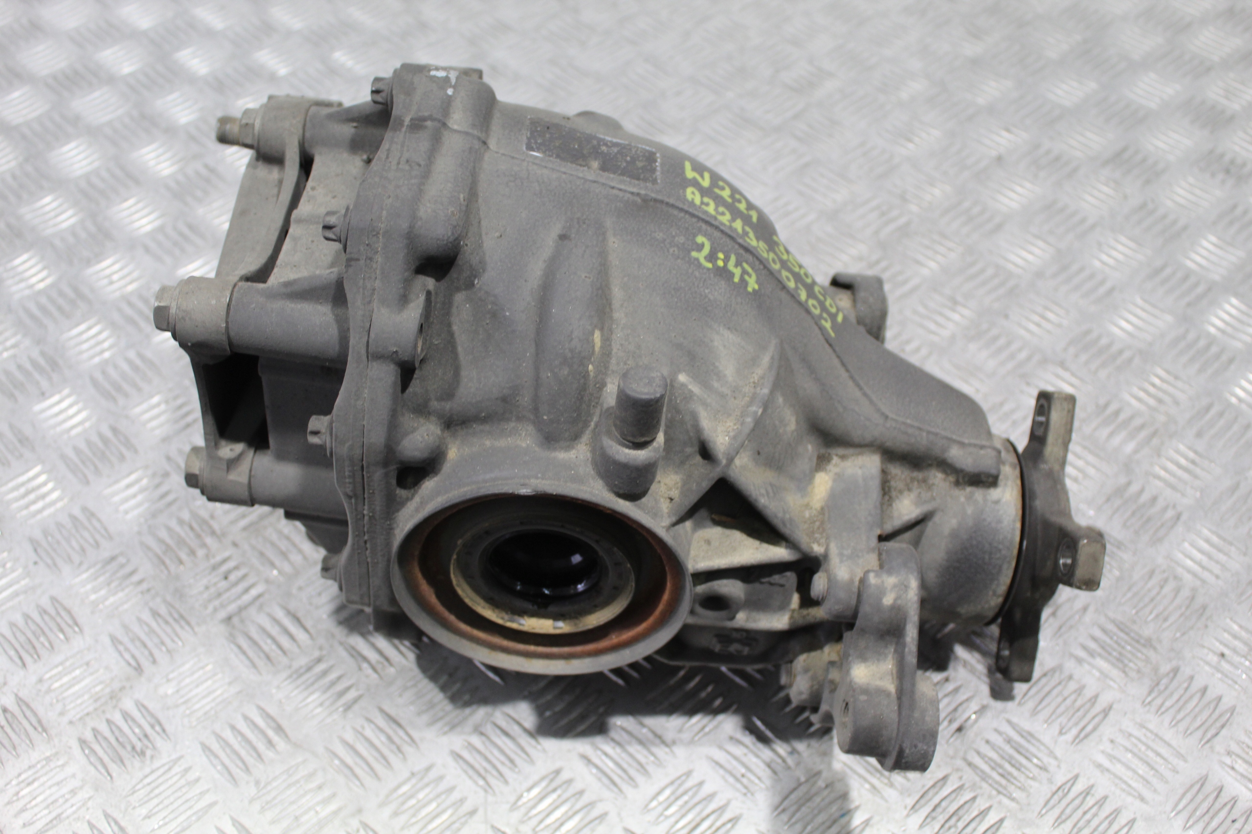 differential diff rear part S-KLASA W221 LIFT A2213500702