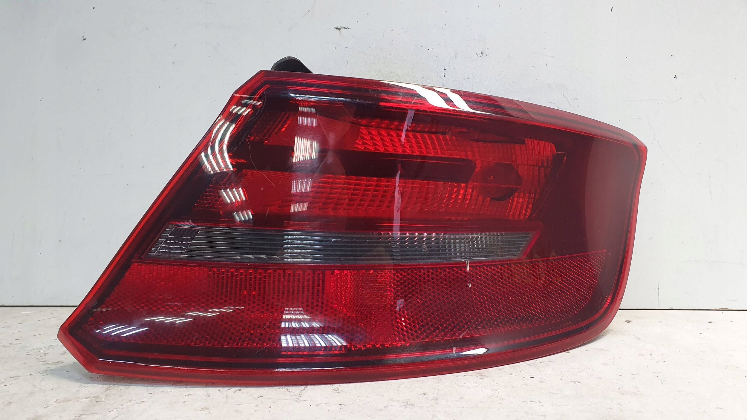 light rear part right AUDI A3 8V4945096C SPORTBACK II 13
