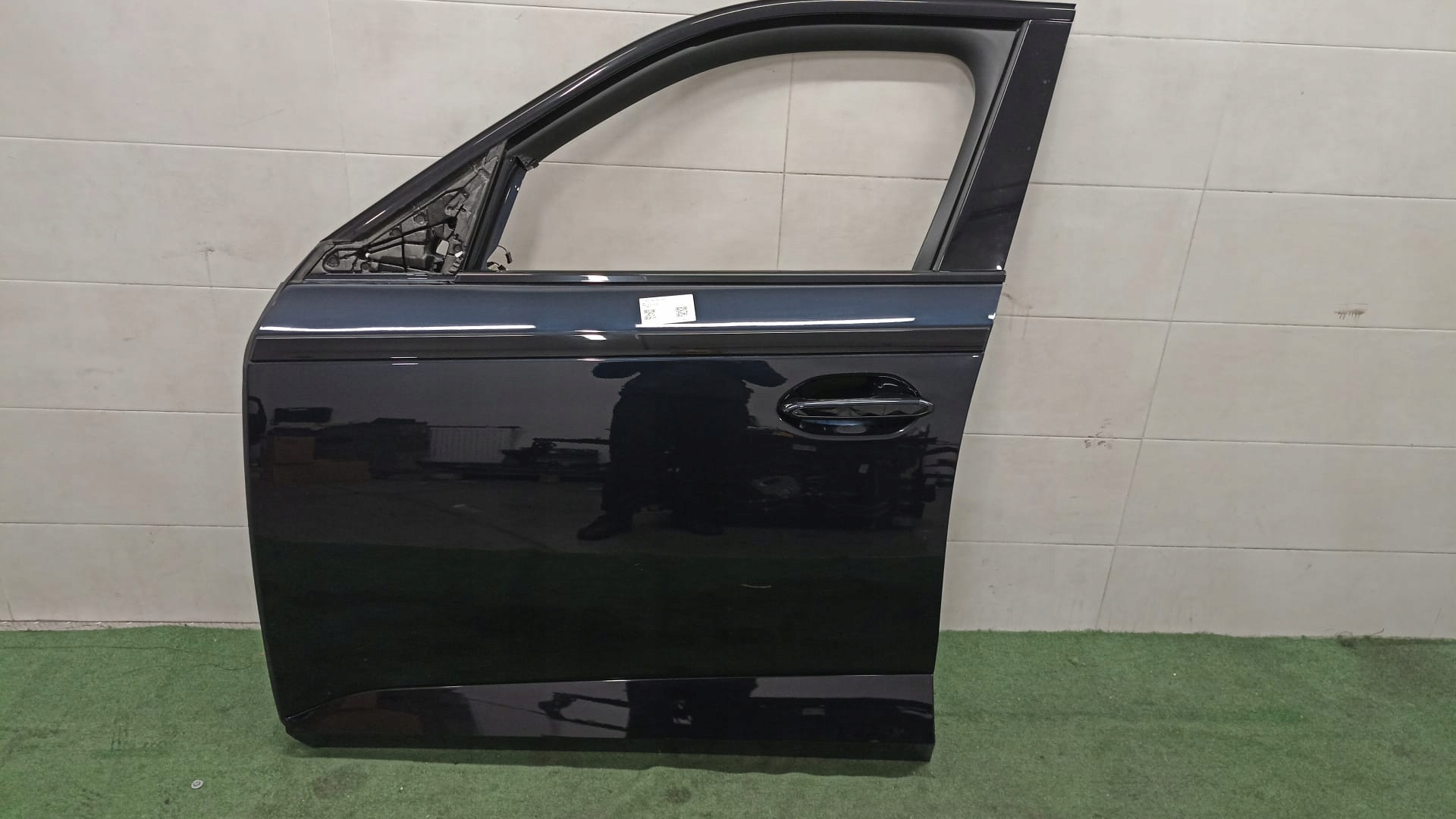 BMW XM G09 door left front 416 KEYLESS
