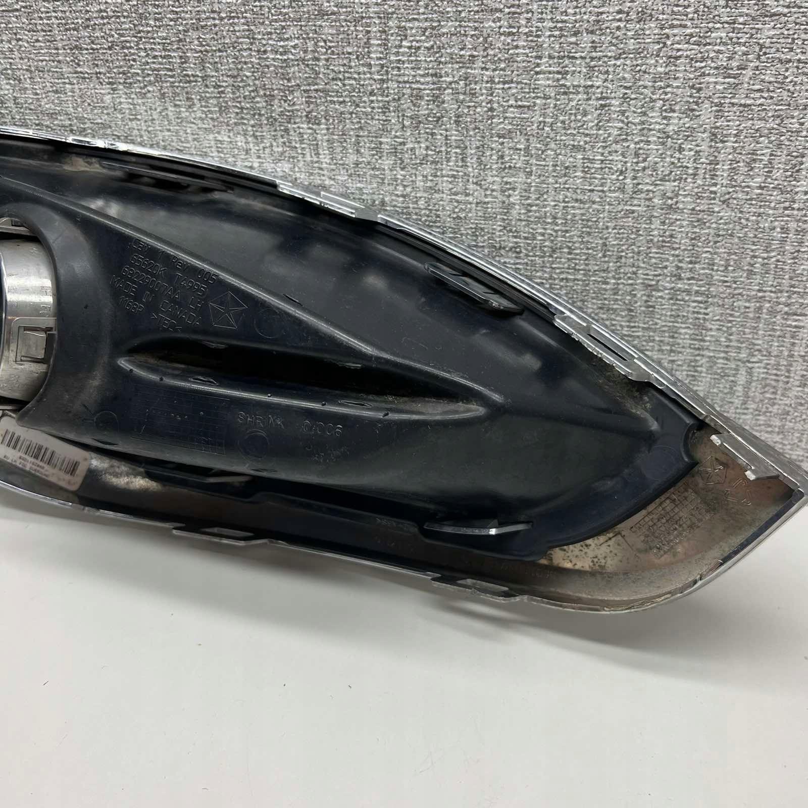 CHRYSLER PACIFICA 2016-2021 maska nárazníku levá 68229007AA