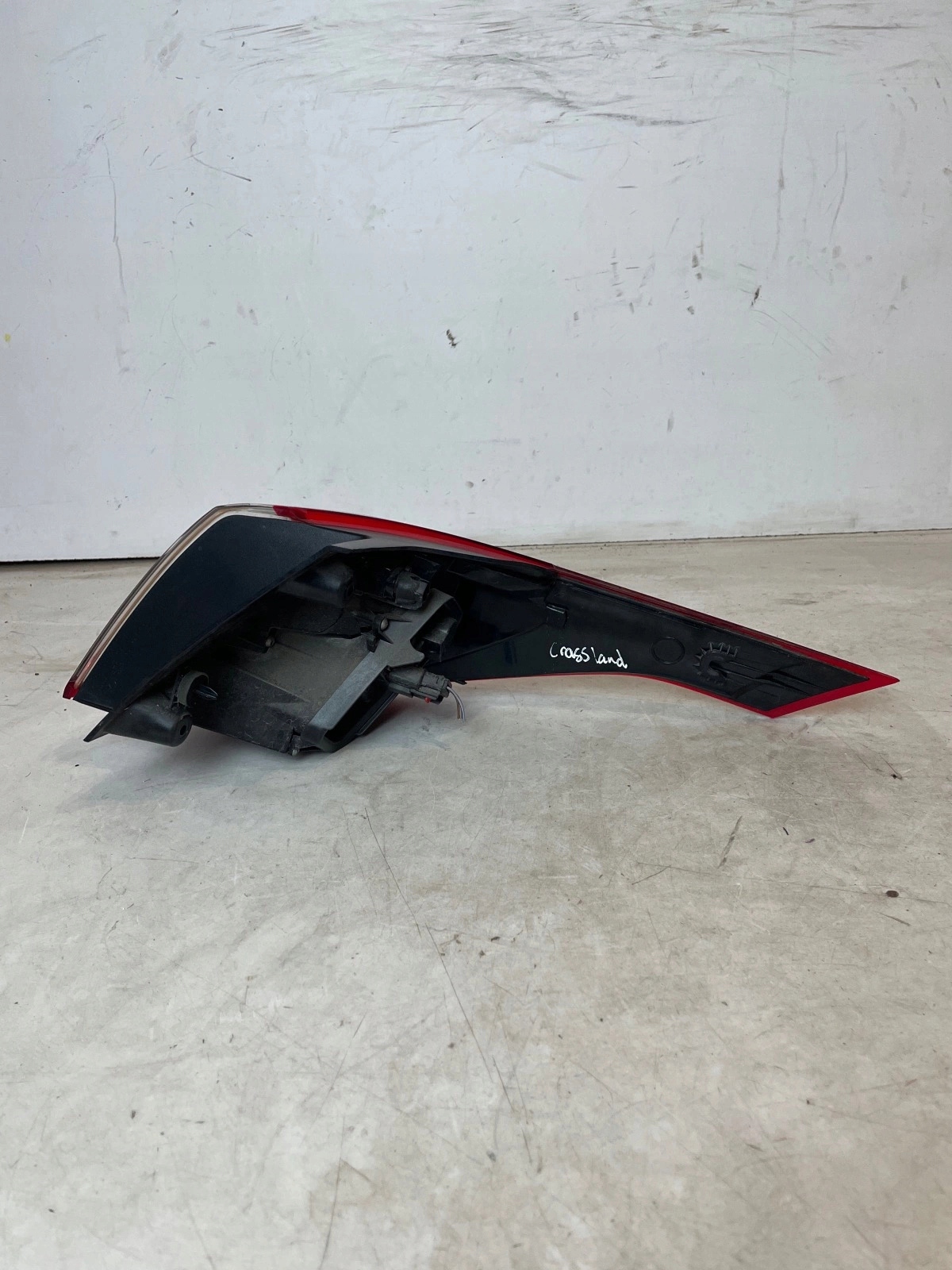 light rear part rear left Opel Crossland X